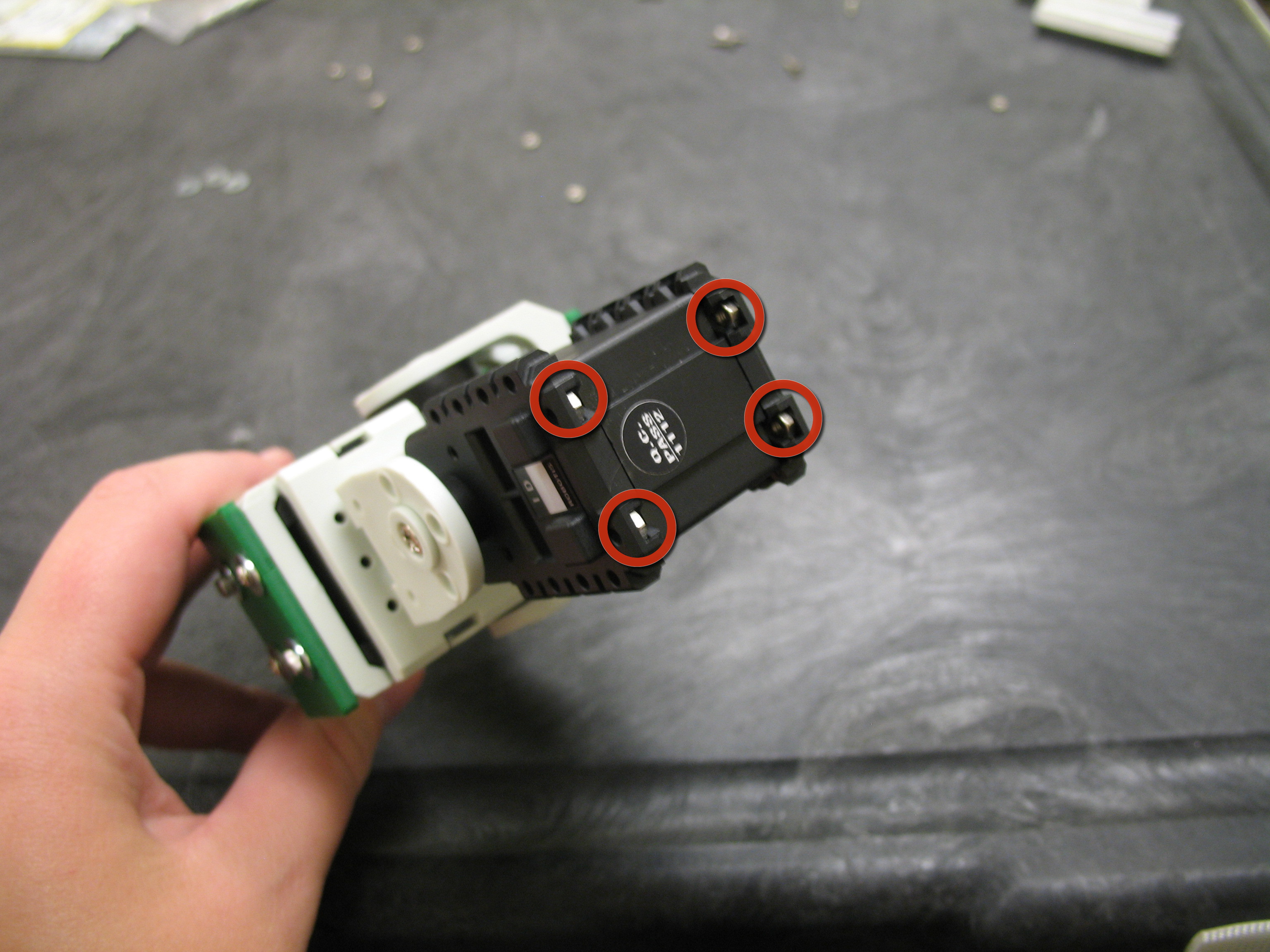 Build an Arm for Your&nbsp;TurtleBot