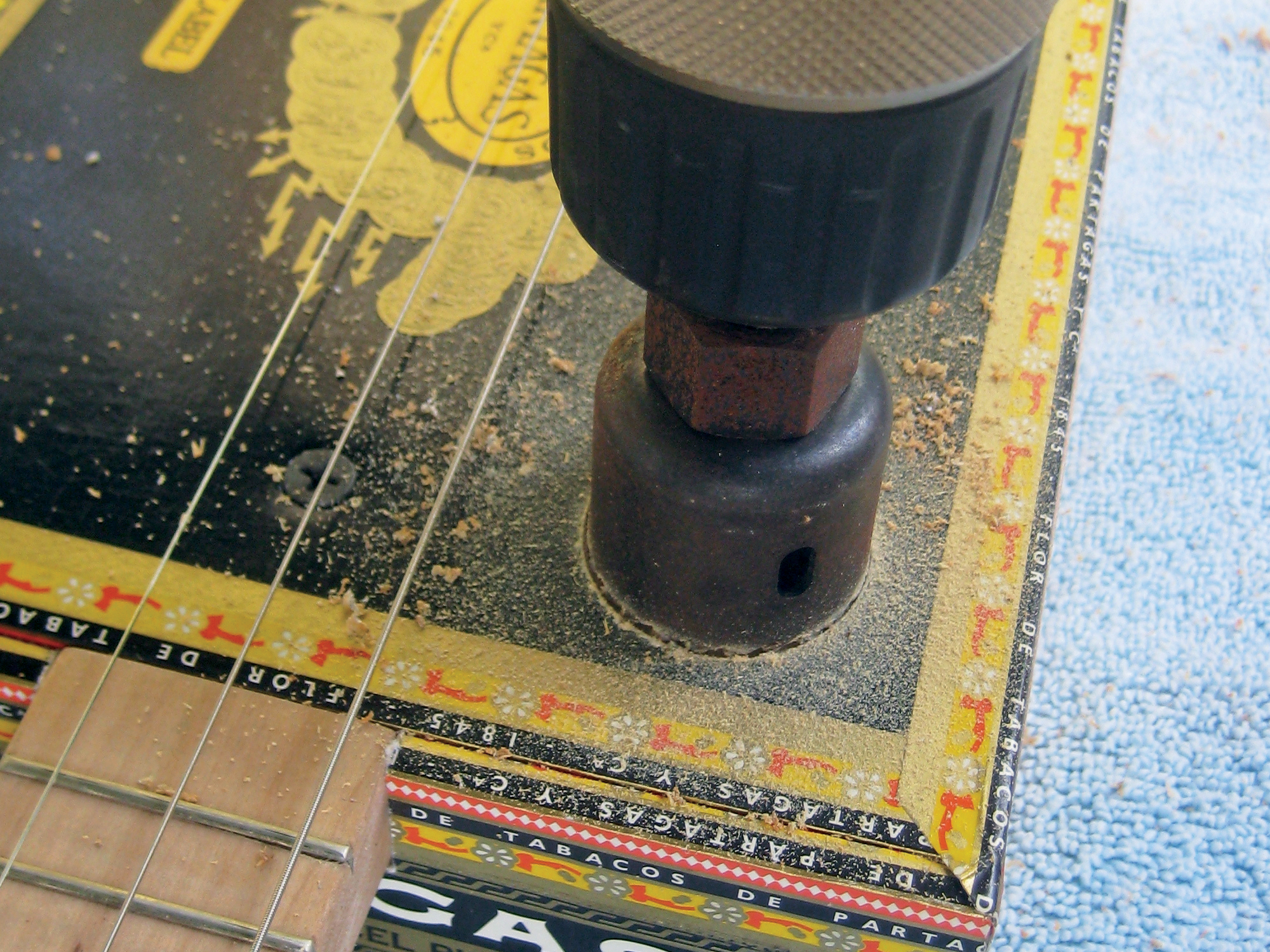 Cigar Box&nbsp;Guitar