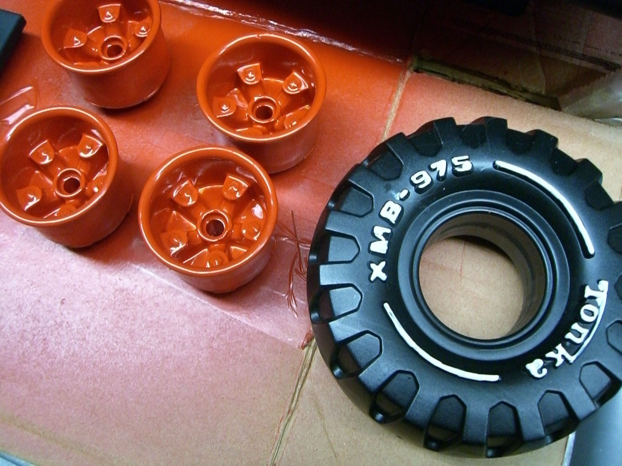 New Project: Kustom Tonkas