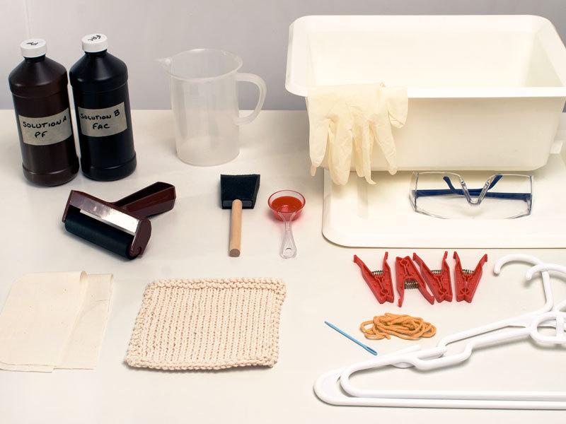 Cyanotype Printing on Hand Knits and&nbsp;Crochet