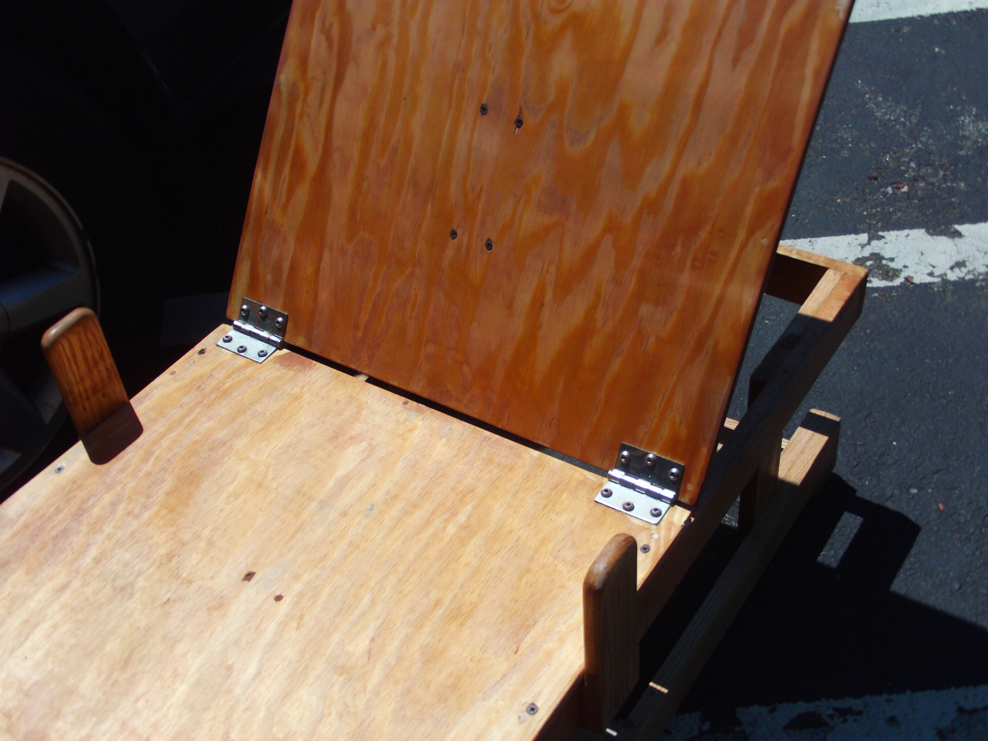 Transfomable Gliding Chair with Electric&nbsp;Actuator