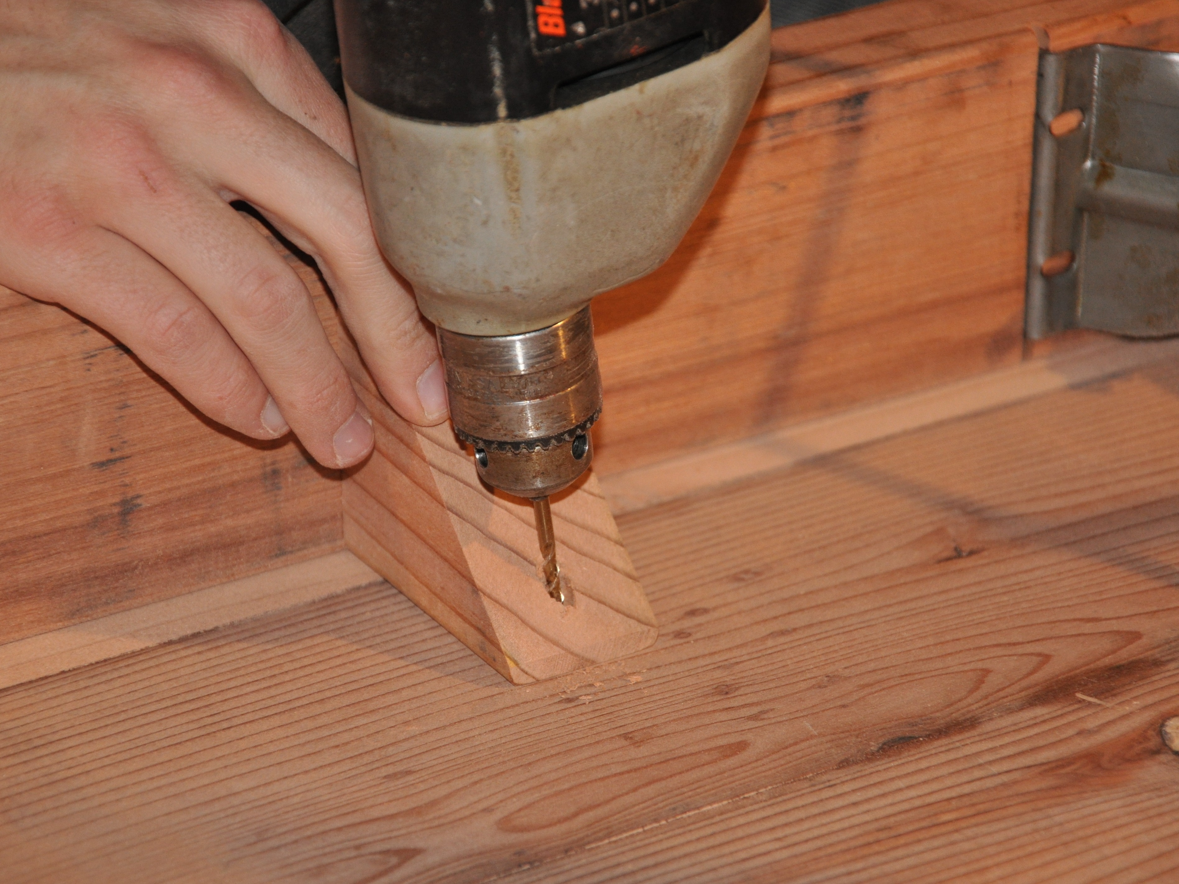 New Project: Wooden Table