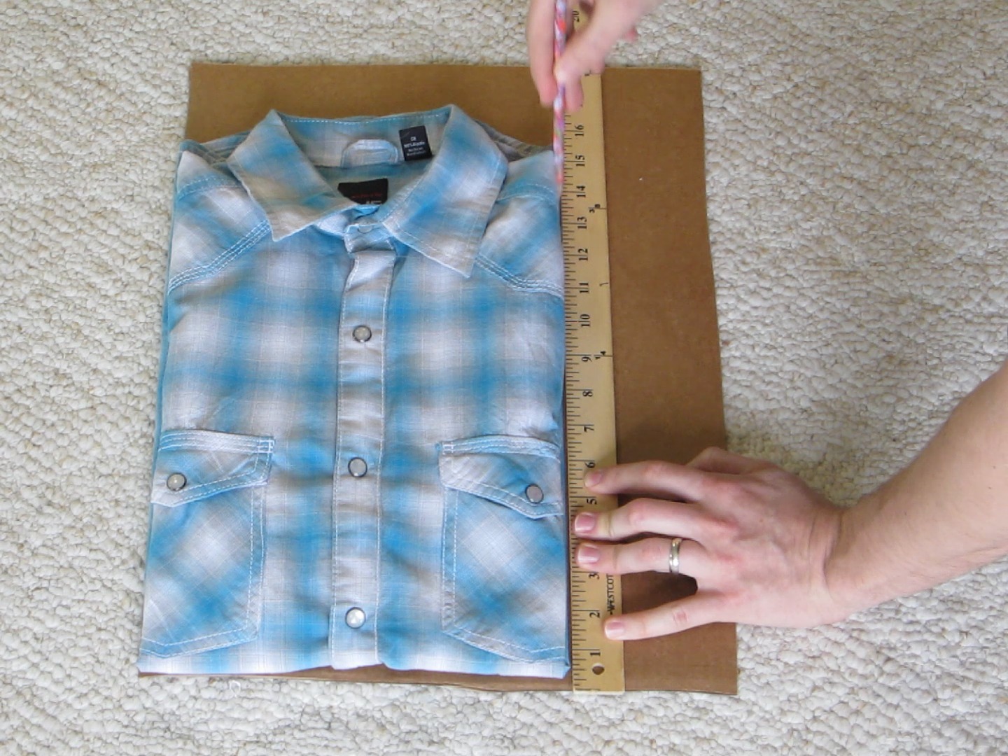 DIY Clothes-Folding&nbsp;Board