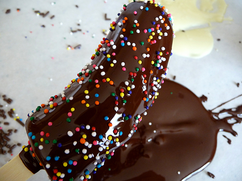 Chocolate Banana Pops