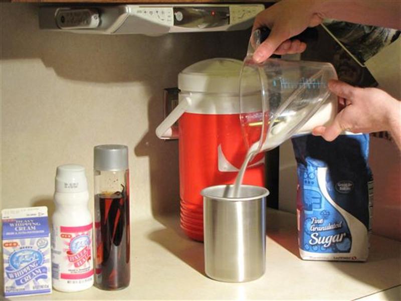Instant Ice Cream with a Dry Ice Bath
