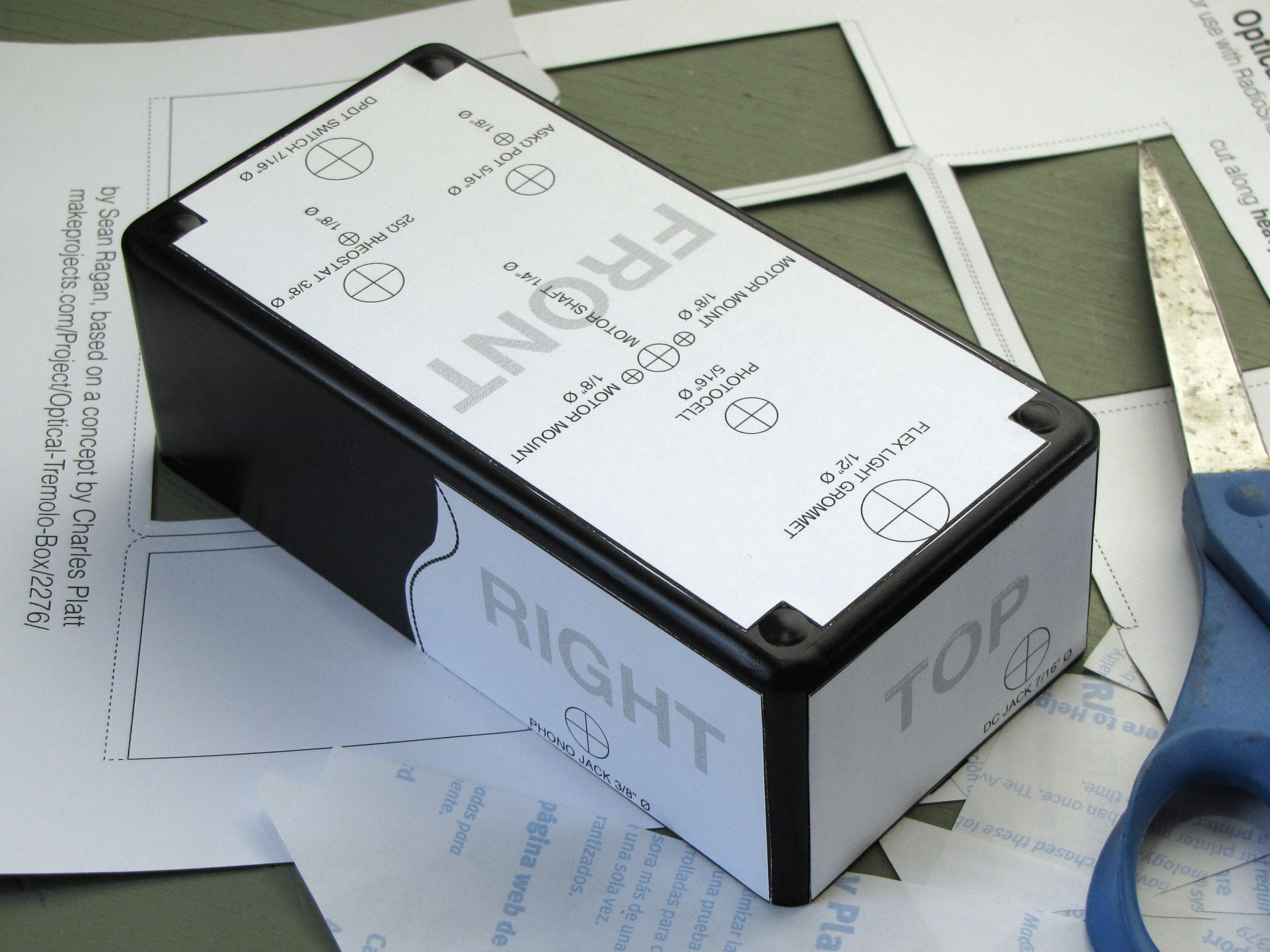 Optical Tremolo Box