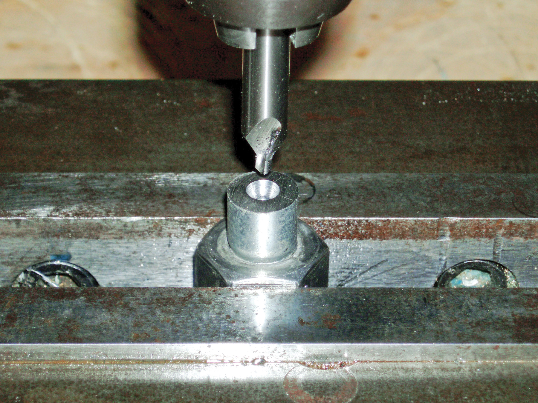 Dead Drop&nbsp;Device