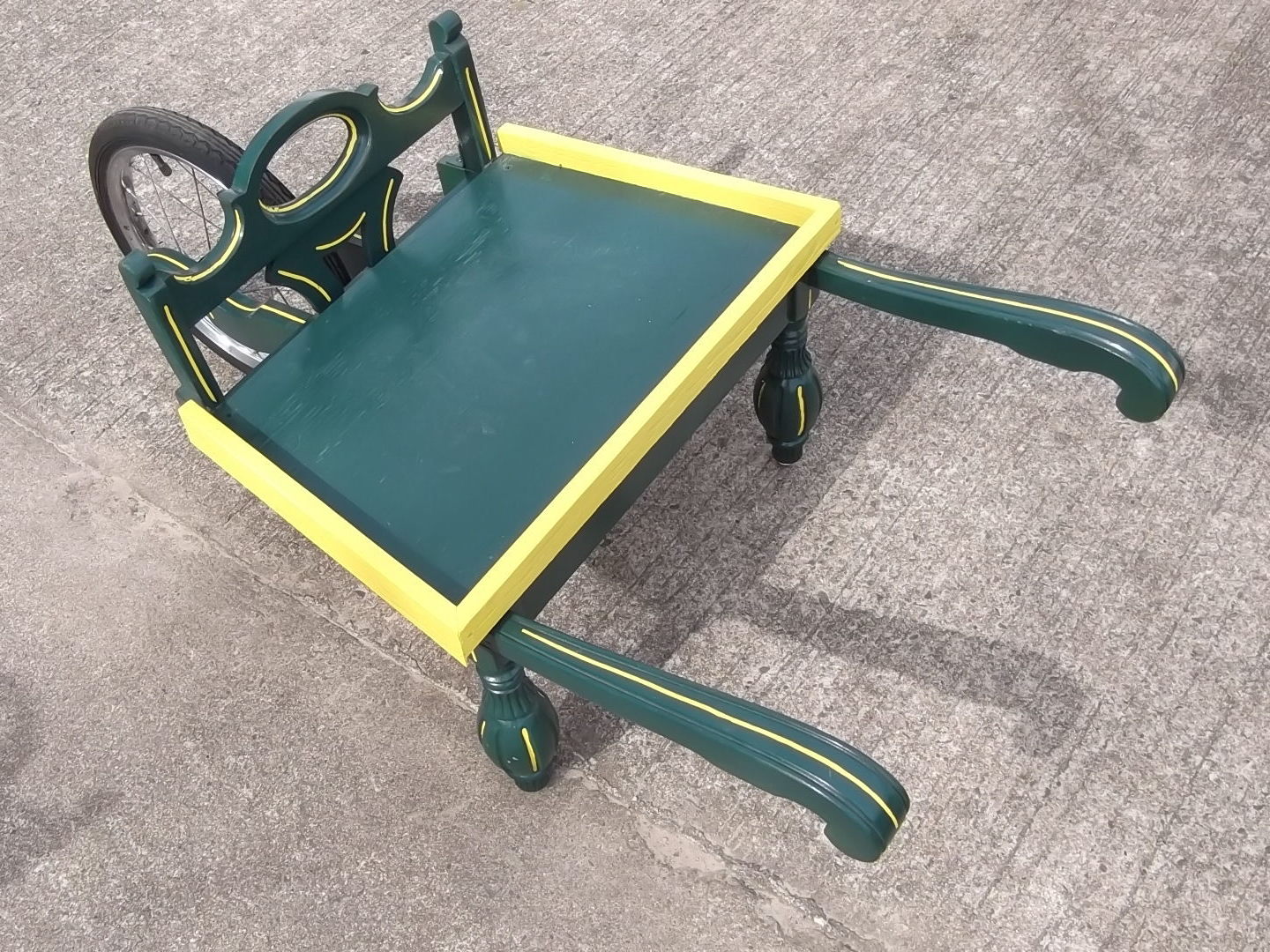 People Furniture to Plant&nbsp;Furniture
