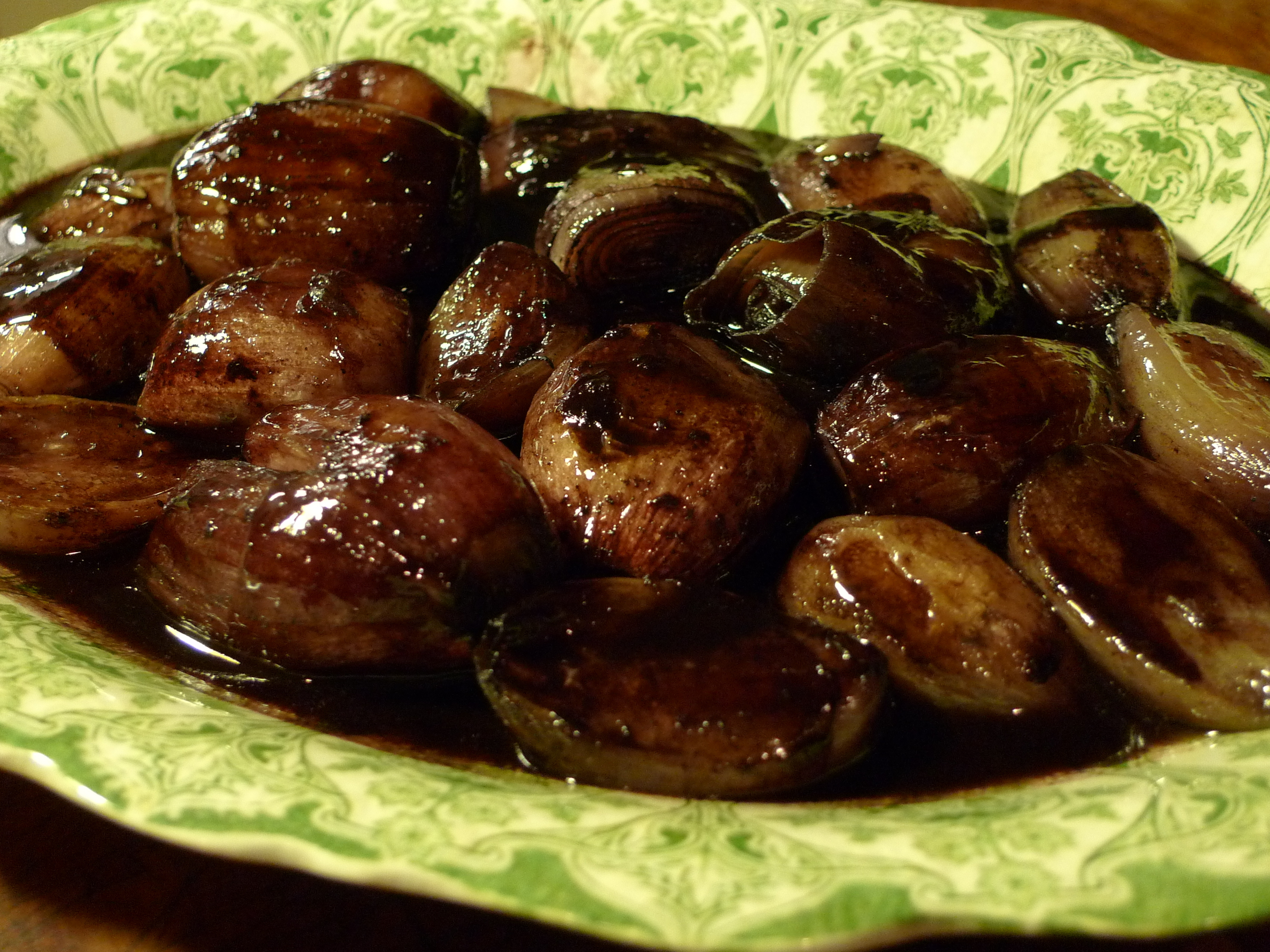 Shallots in Red&nbsp;Wine