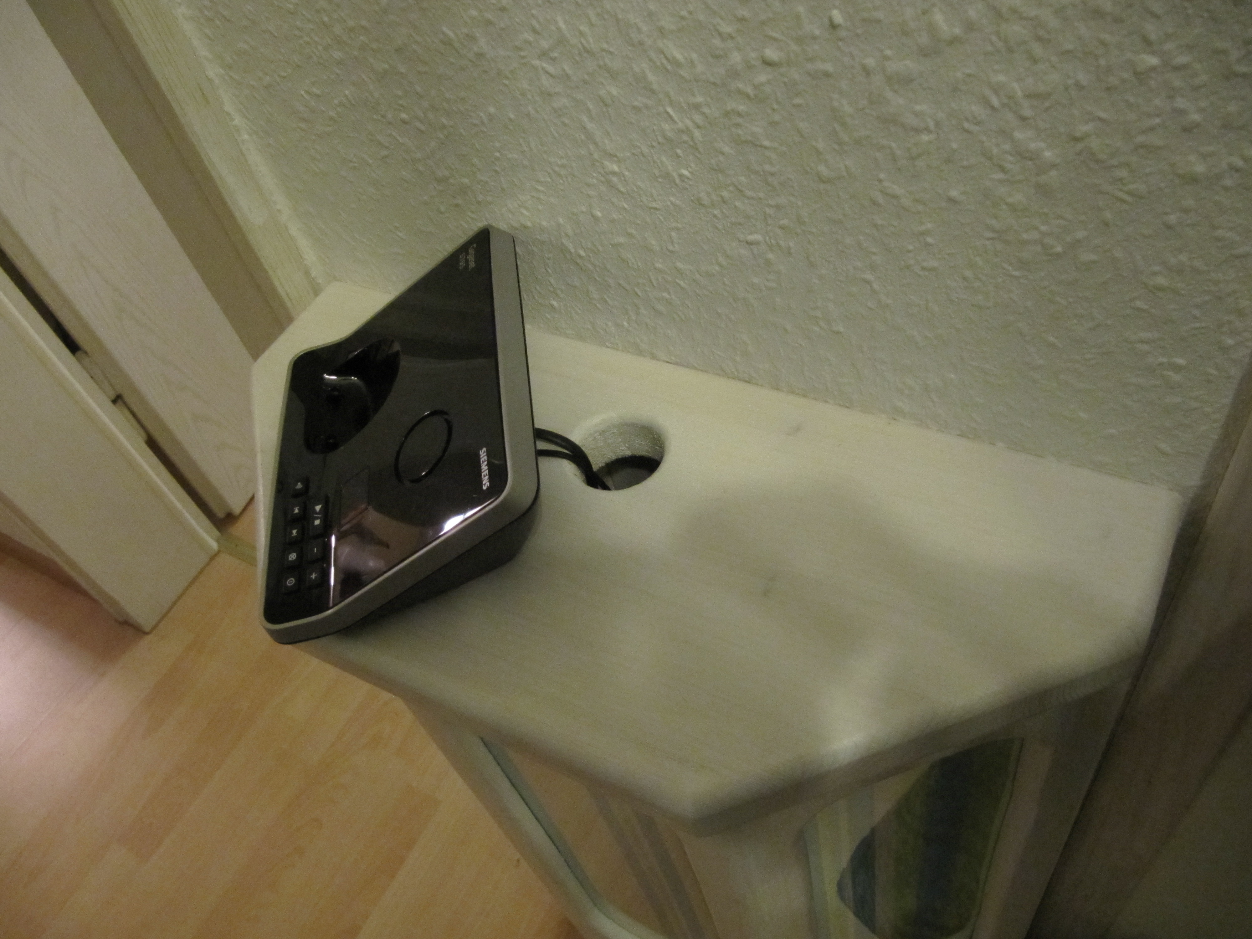 Telephone and WLAN Router&nbsp;Cabinet