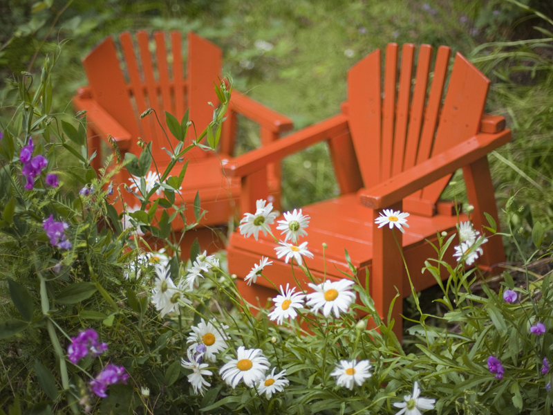 New Project: Bright and Fresh Garden Furniture