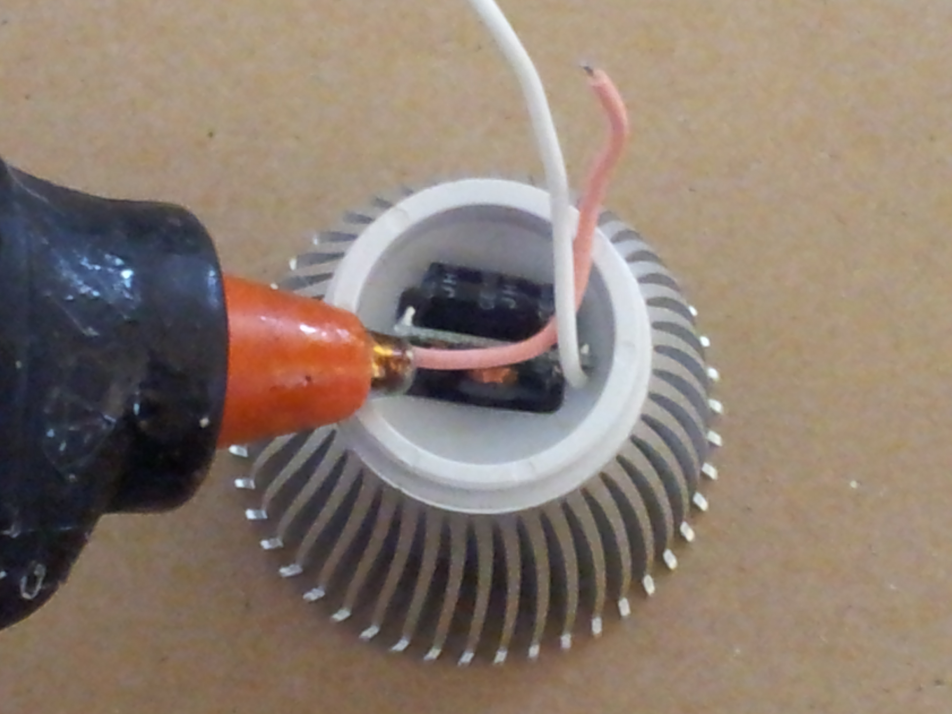 9-Watt MR16 LED&nbsp;Lamp