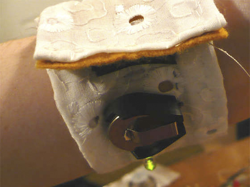 Soft-Circuit LED&nbsp;Bracelet