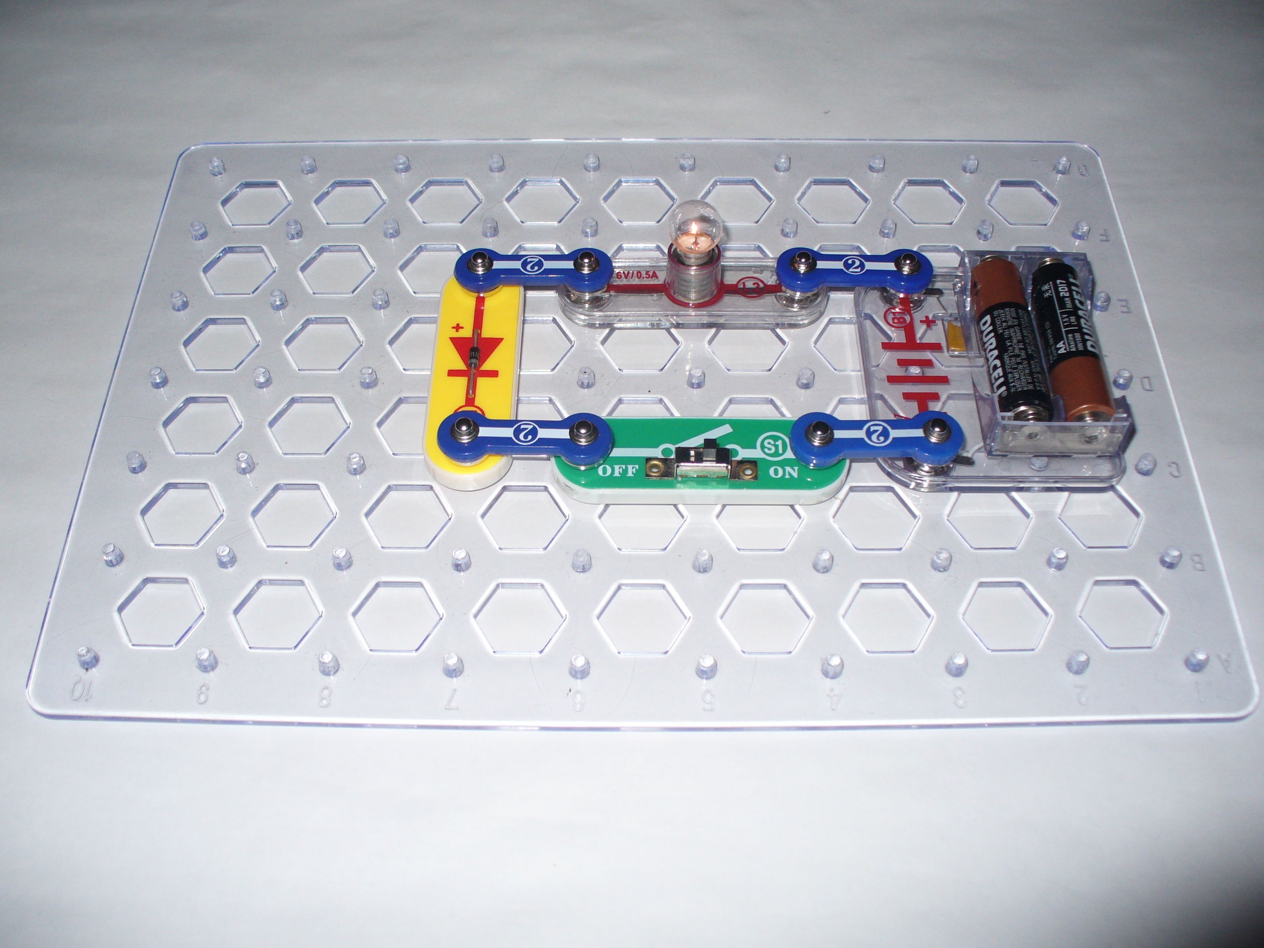 Introduction to Electronics: The&nbsp;Diode