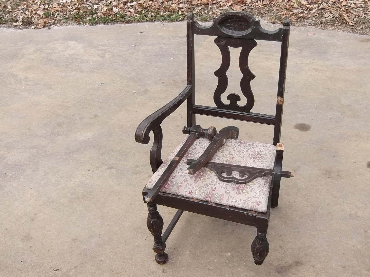 People Furniture to Plant&nbsp;Furniture