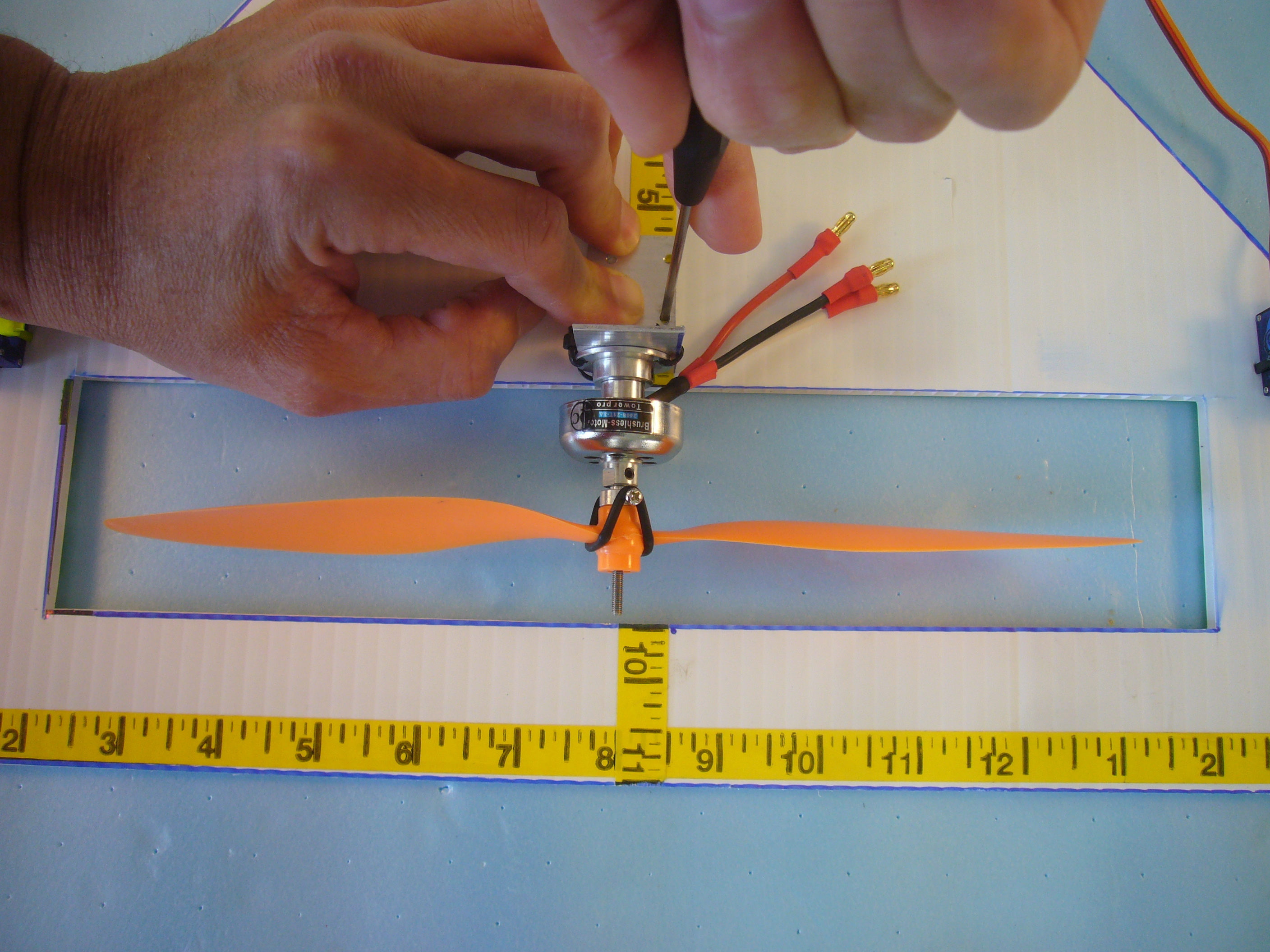 “The Towel” R/C Stunt&nbsp;Plane