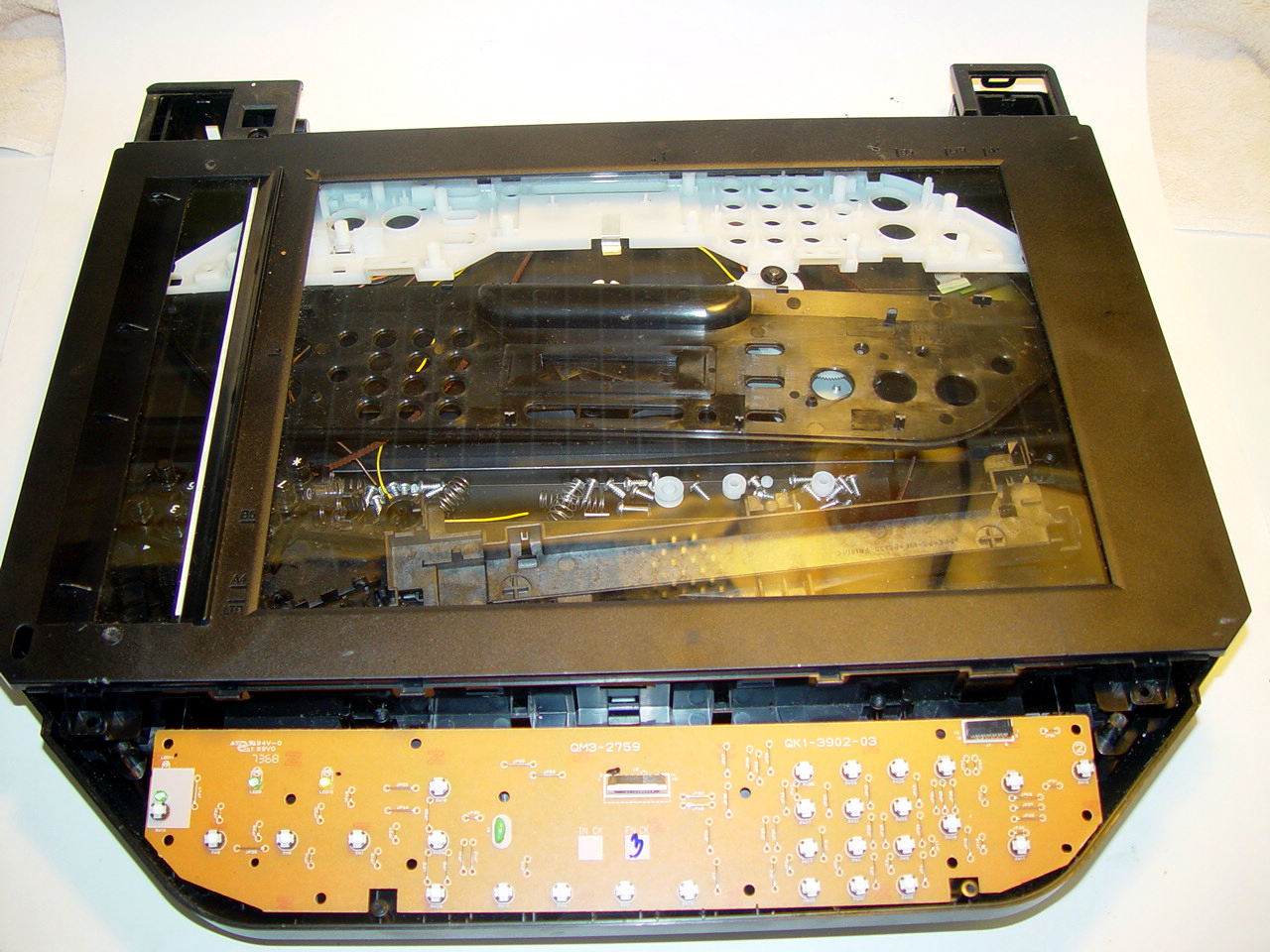 Don’t Waste eWaste: UnMaking a Canon Printer/Scanner/Fax into&nbsp;Parts