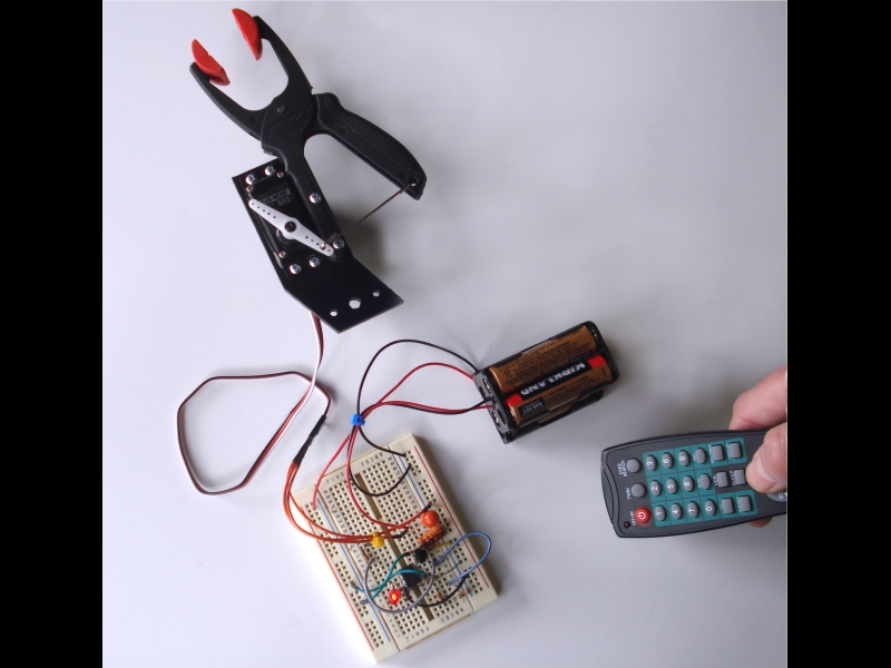 Teleclaw: Remote Robot&nbsp;Gripper