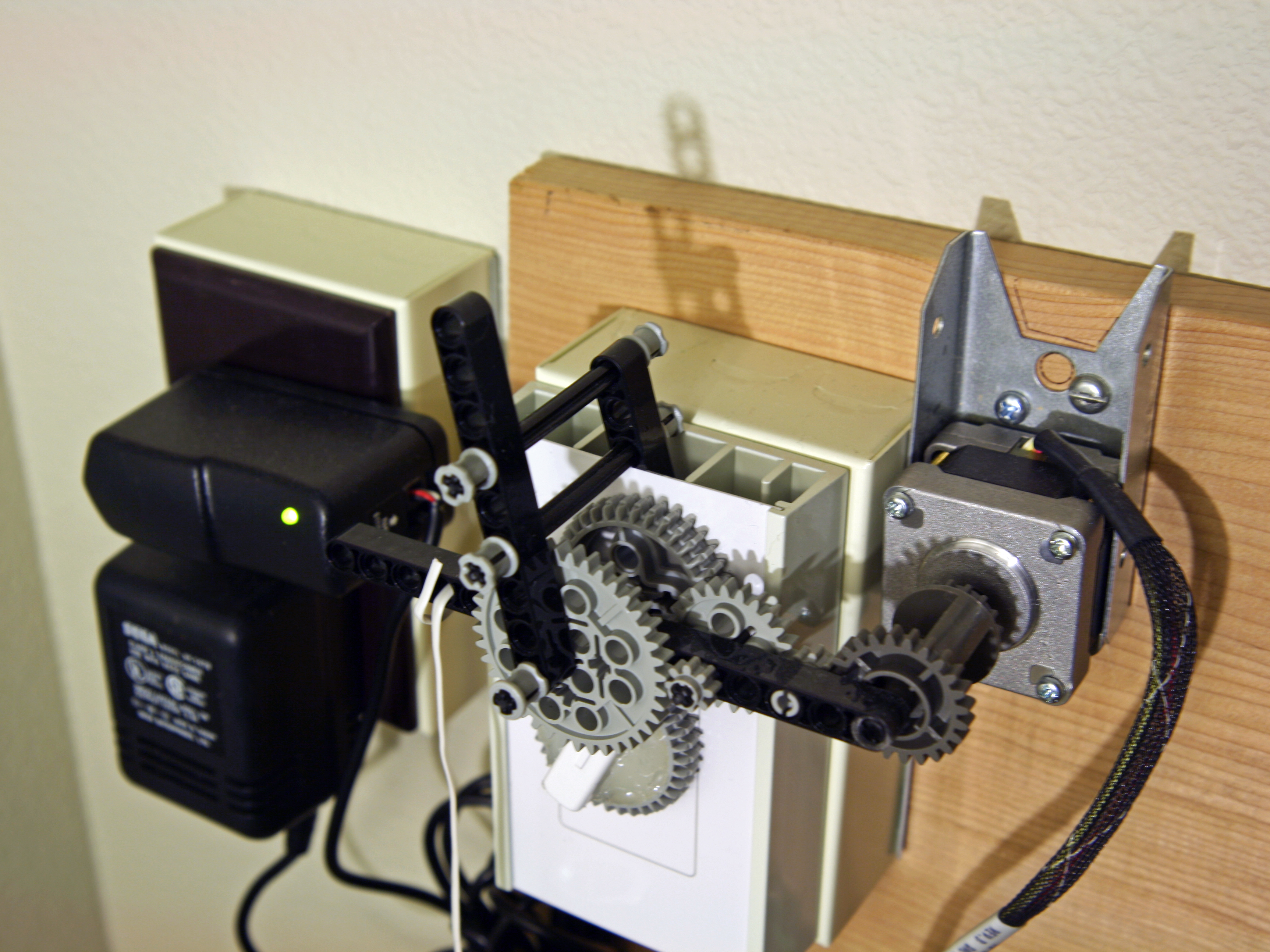 Automated Fan Speed Controller
