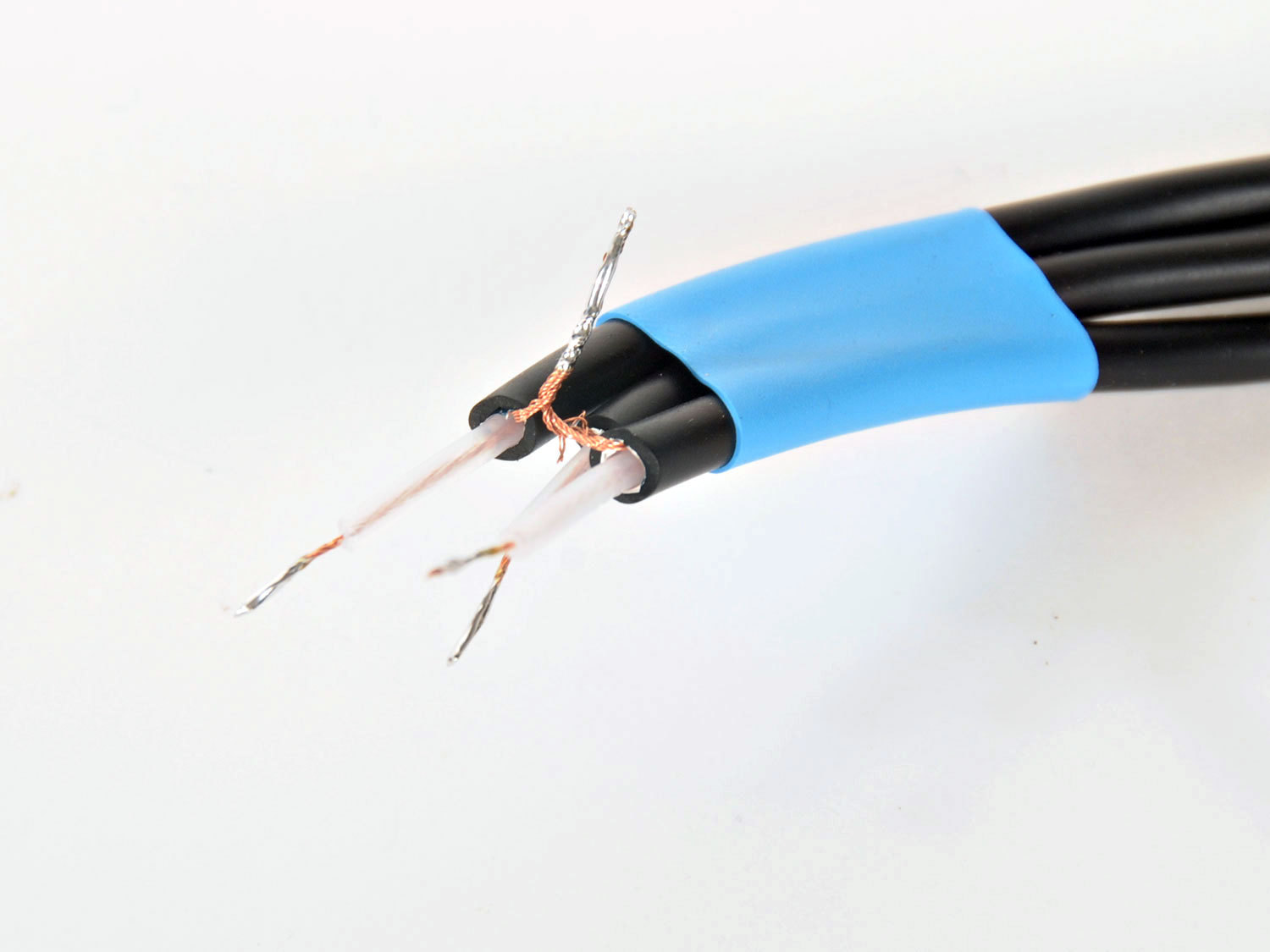 A Touchless 3D Tracking&nbsp;Interface