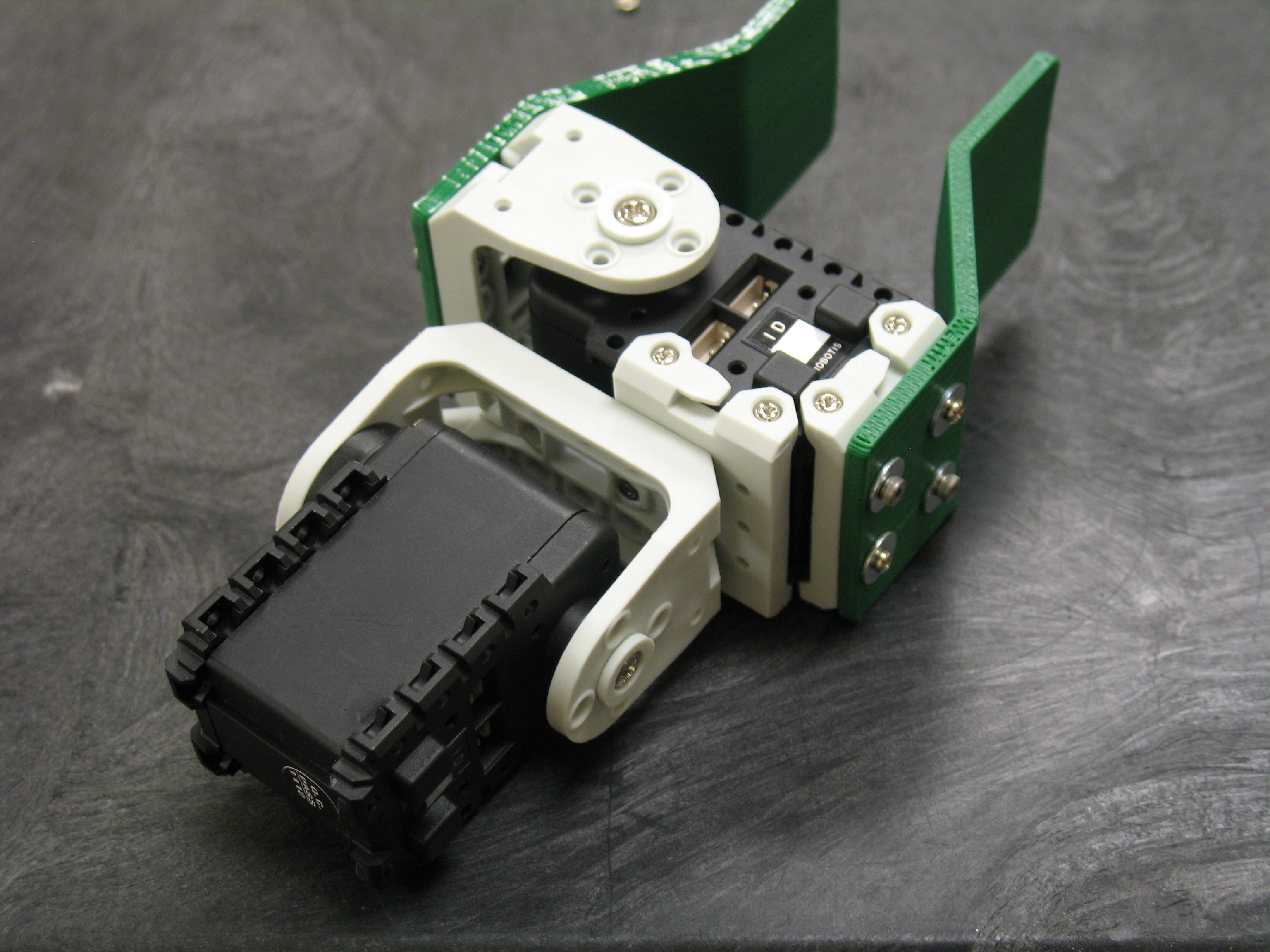 Build an Arm for Your&nbsp;TurtleBot