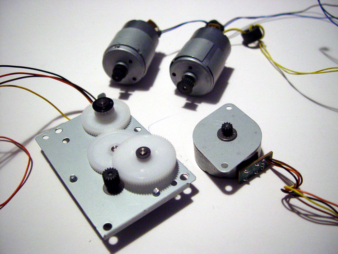 Don’t Waste eWaste: UnMaking a Canon Printer/Scanner/Fax into Parts