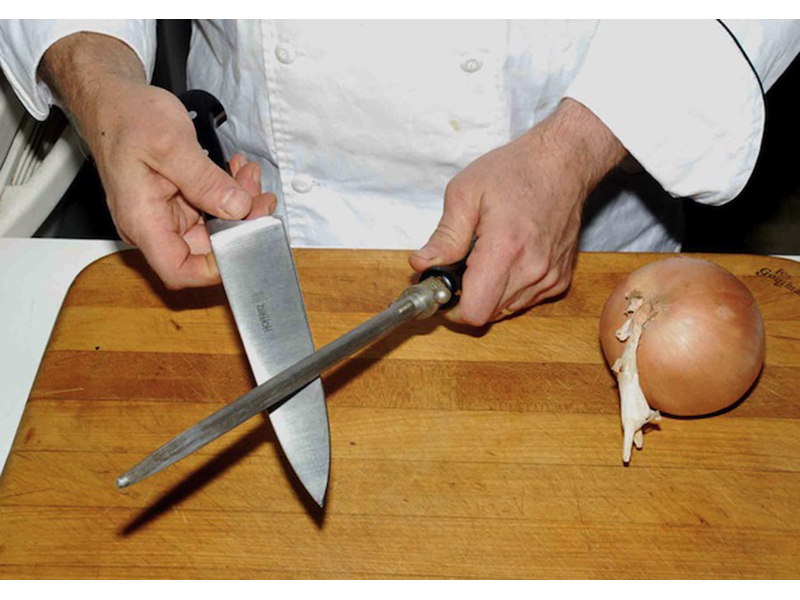 How to Dice&nbsp;Onions