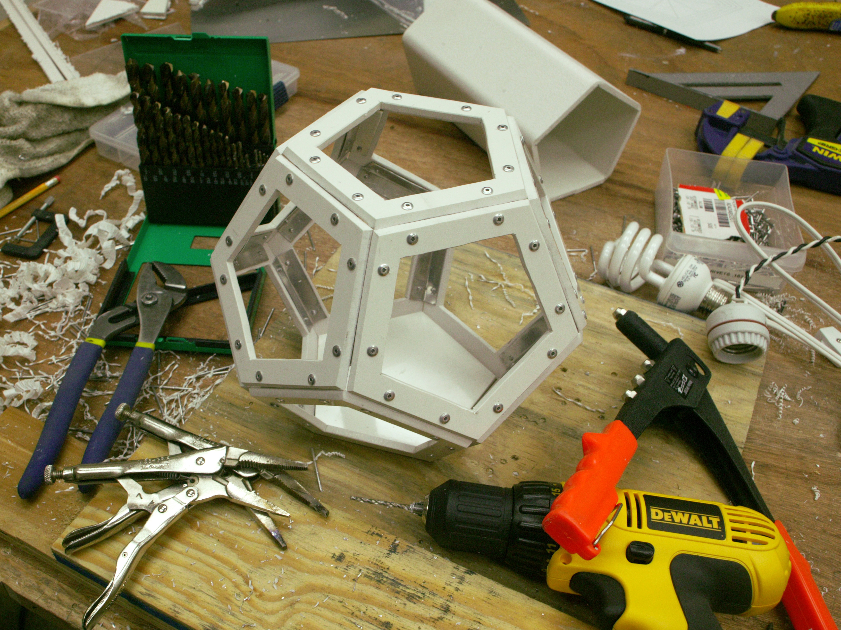 Dodecahedron&nbsp;Lamp