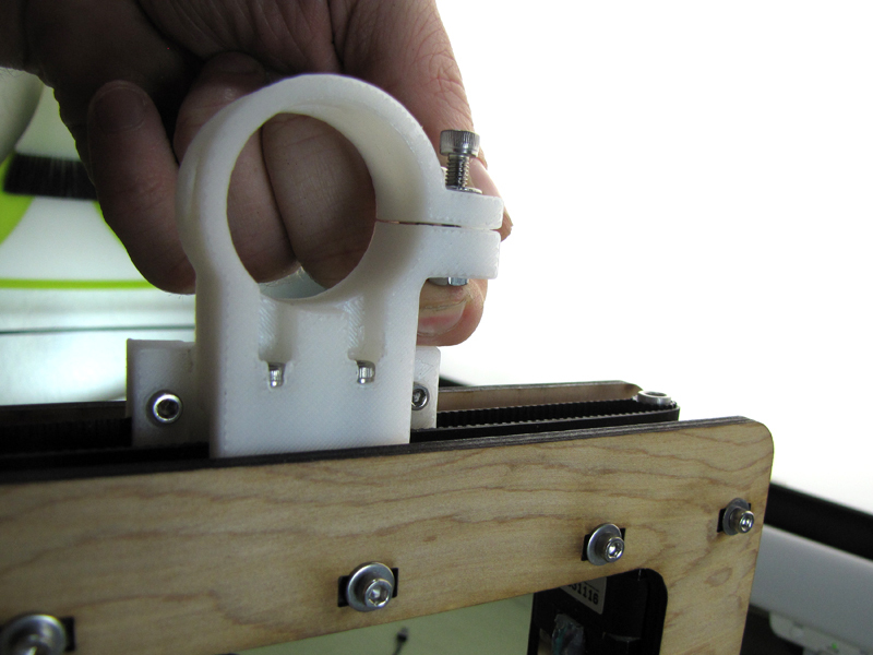 The MakerGear Mosaic 3D Printer – Part V: The Extruder