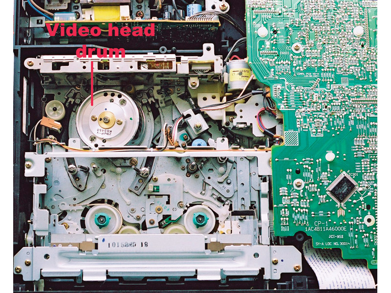 VCR Cat&nbsp;Feeder