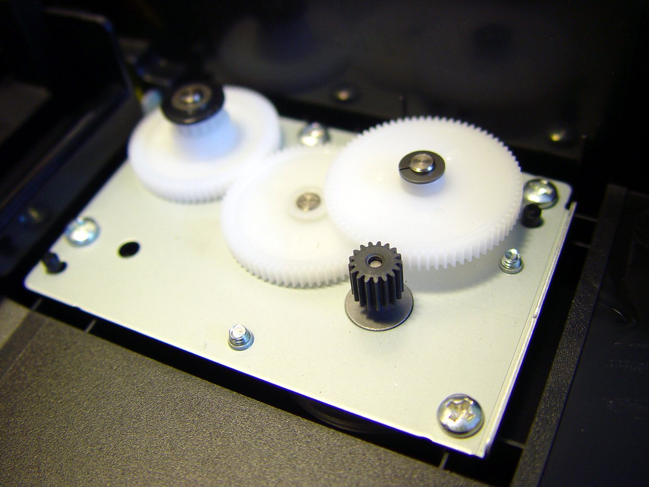 Don’t Waste eWaste: UnMaking a Canon Printer/Scanner/Fax into Parts