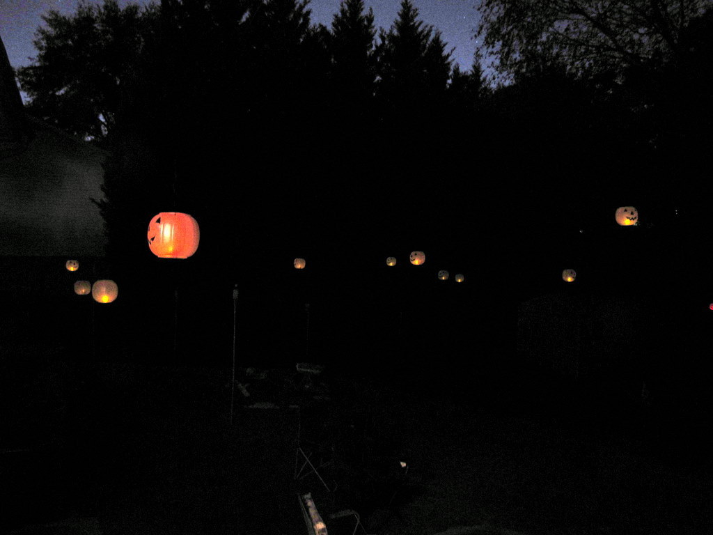 Floating&nbsp;Jack-o-Lanterns