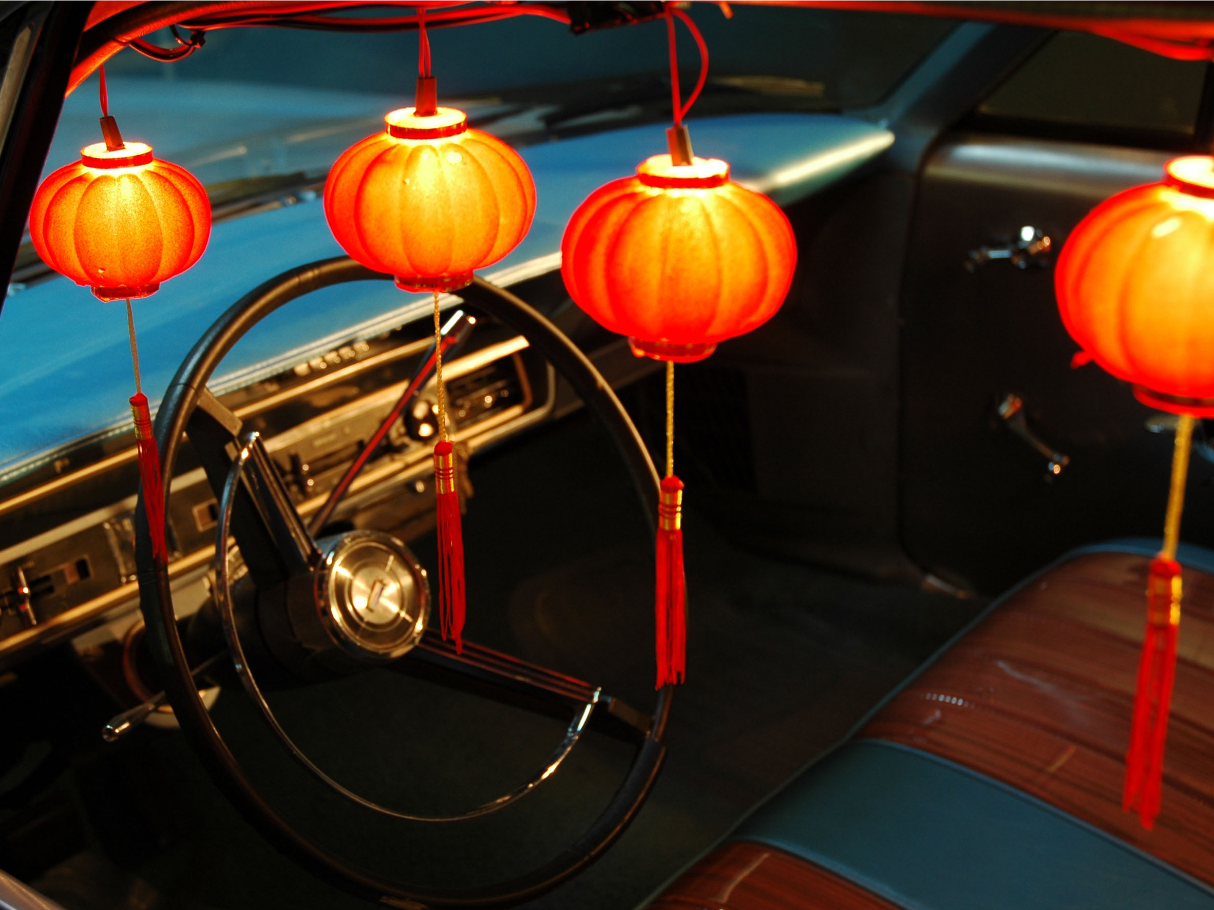Lanterns-a-Go-Go