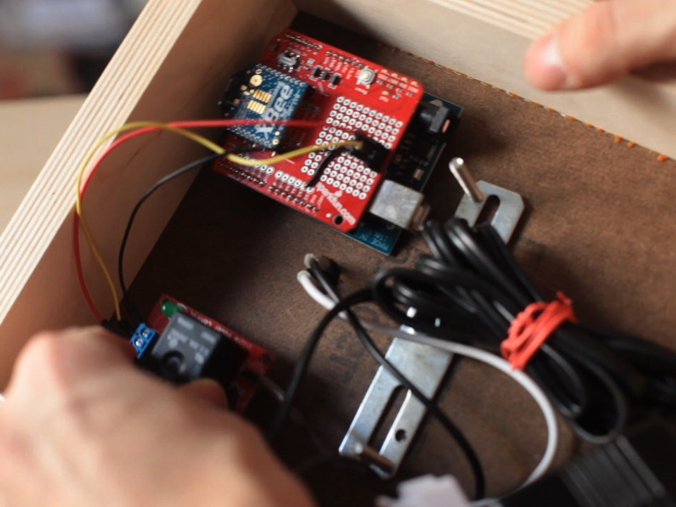New Project: Networked On Air Light