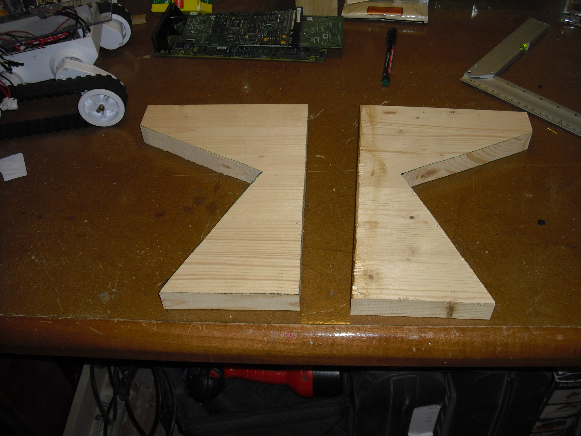 Simple Bass Amp&nbsp;Stand