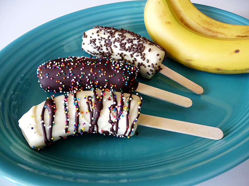 Chocolate Banana Pops