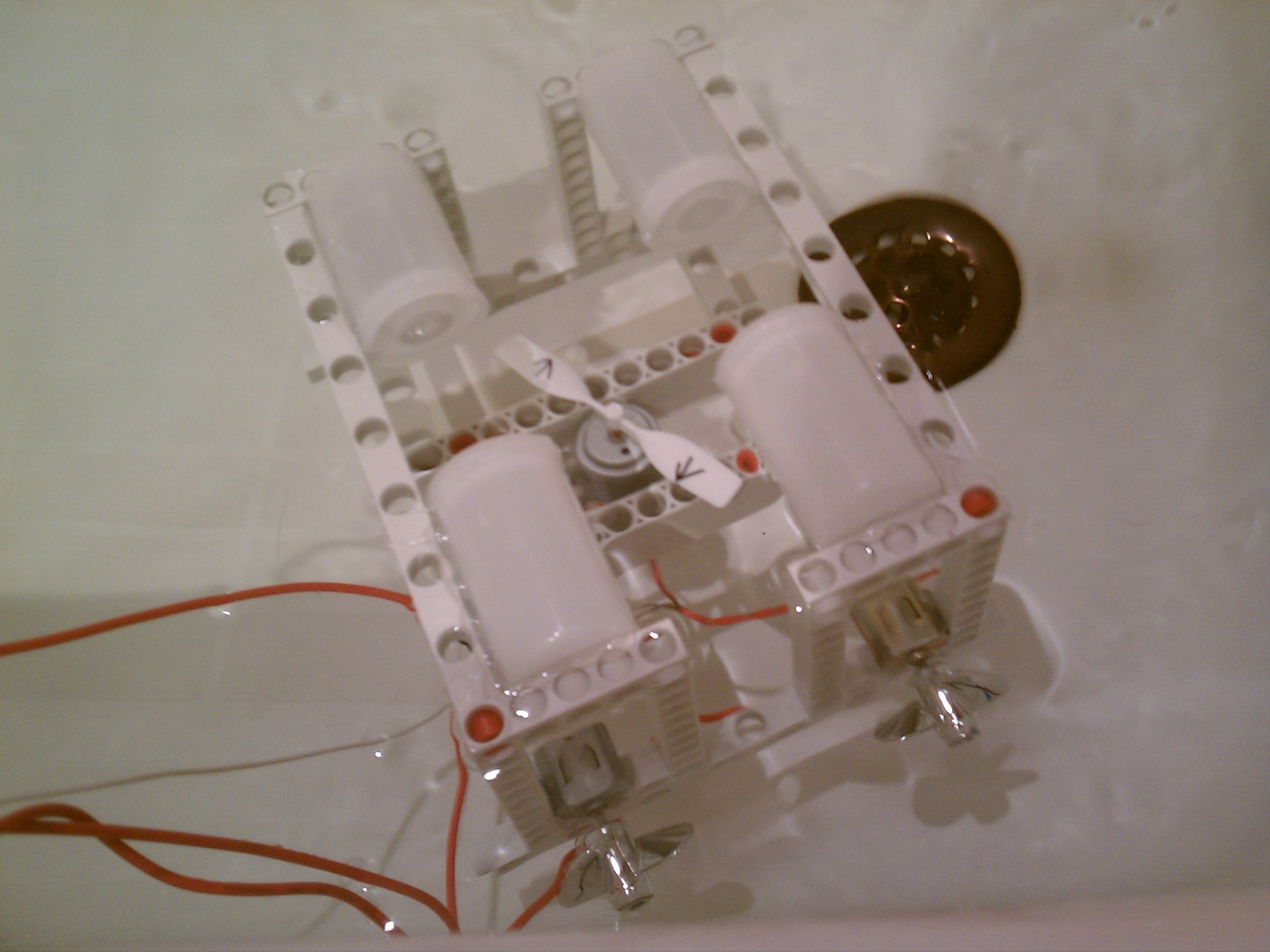 Mini R.O.V.&nbsp;Submersible