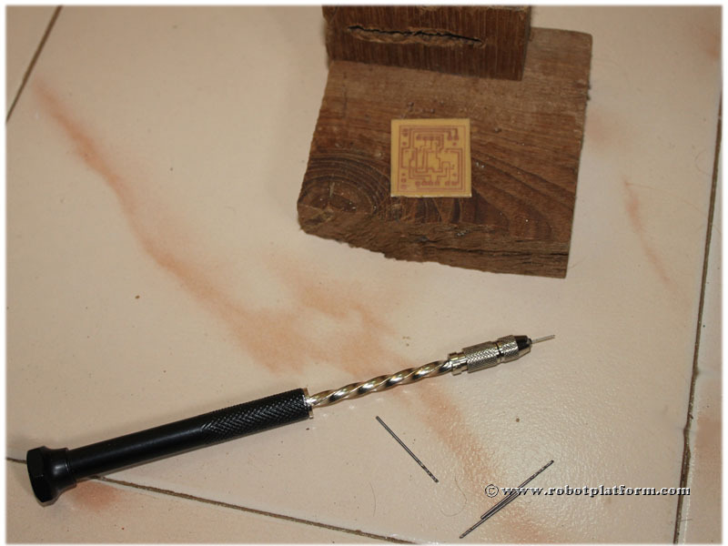 PCB Etching Using Toner Transfer&nbsp;Method