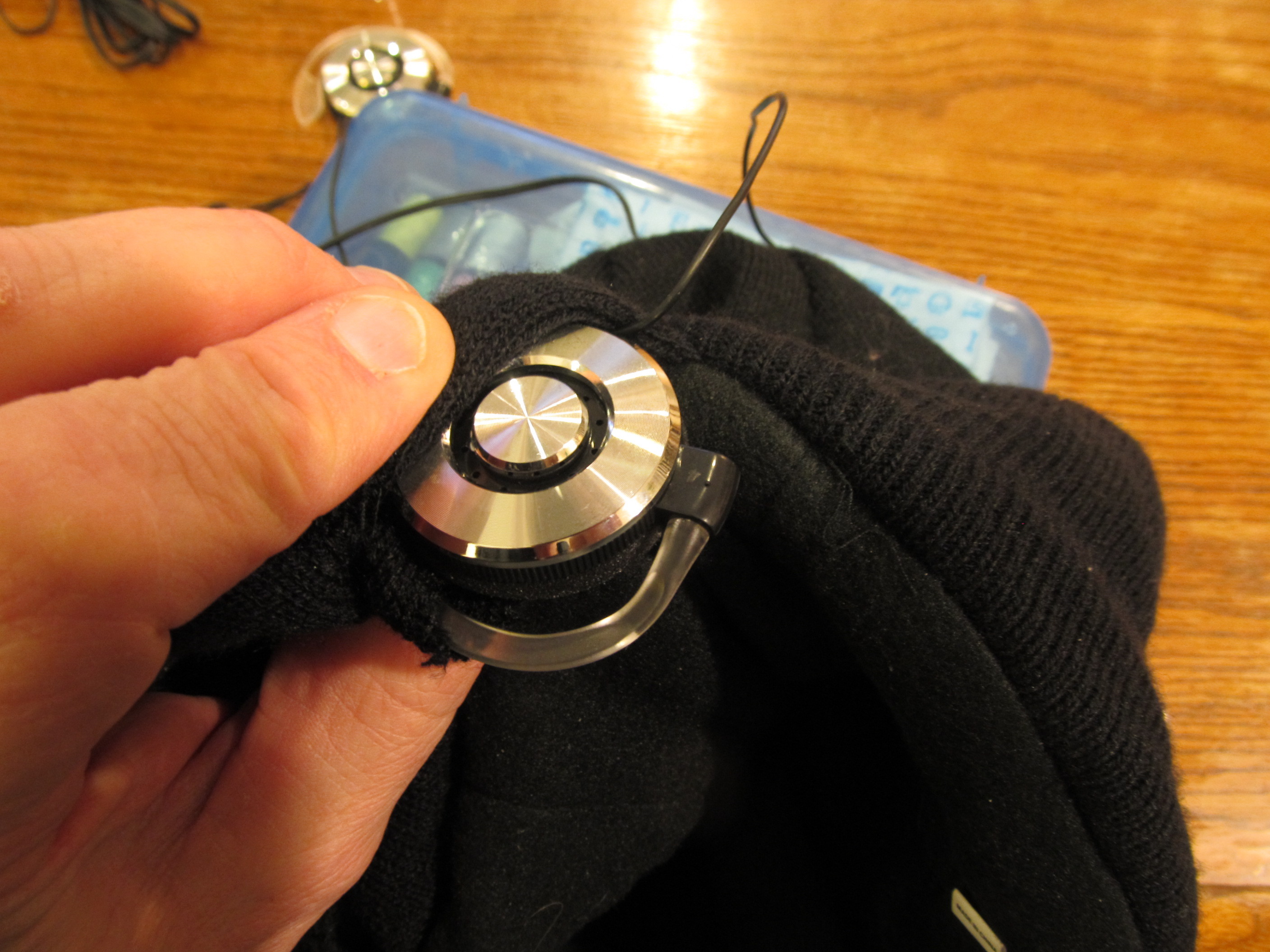 HeadphoneHat