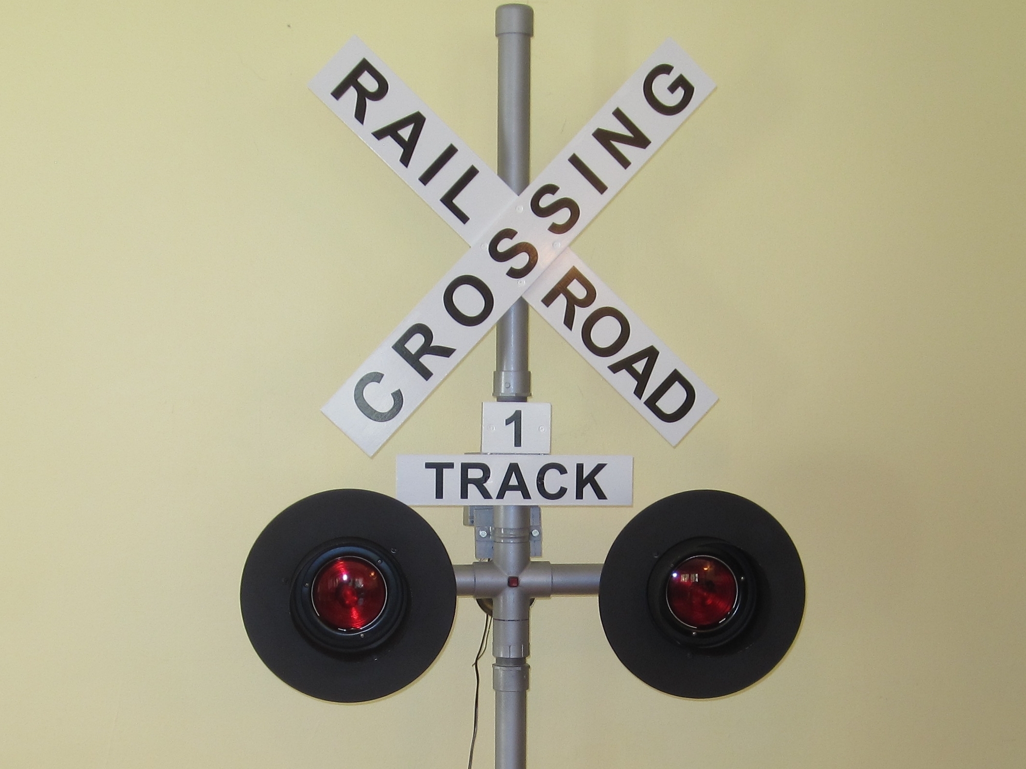 Operating Railroad Grade Crossing Signal
