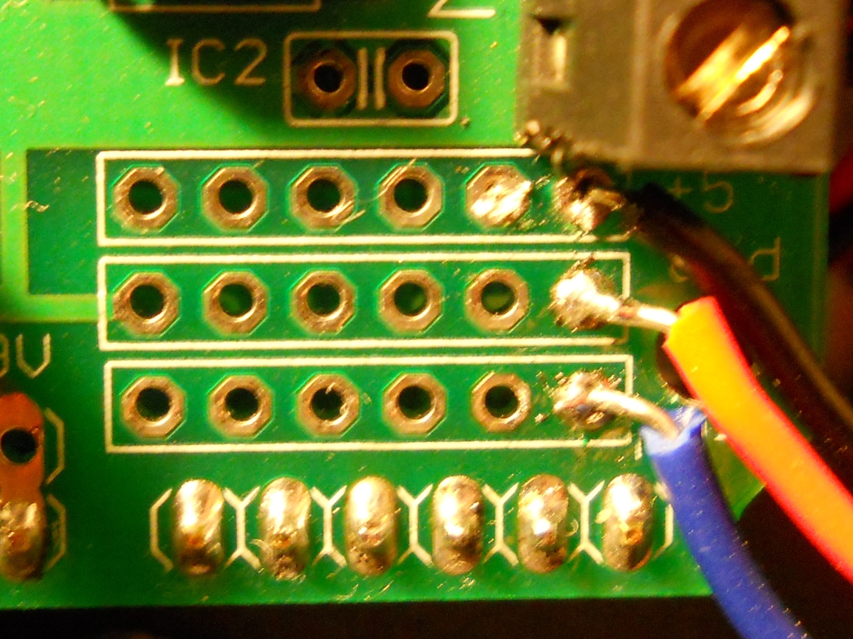 Build your own Arduino-Controlled Robot!