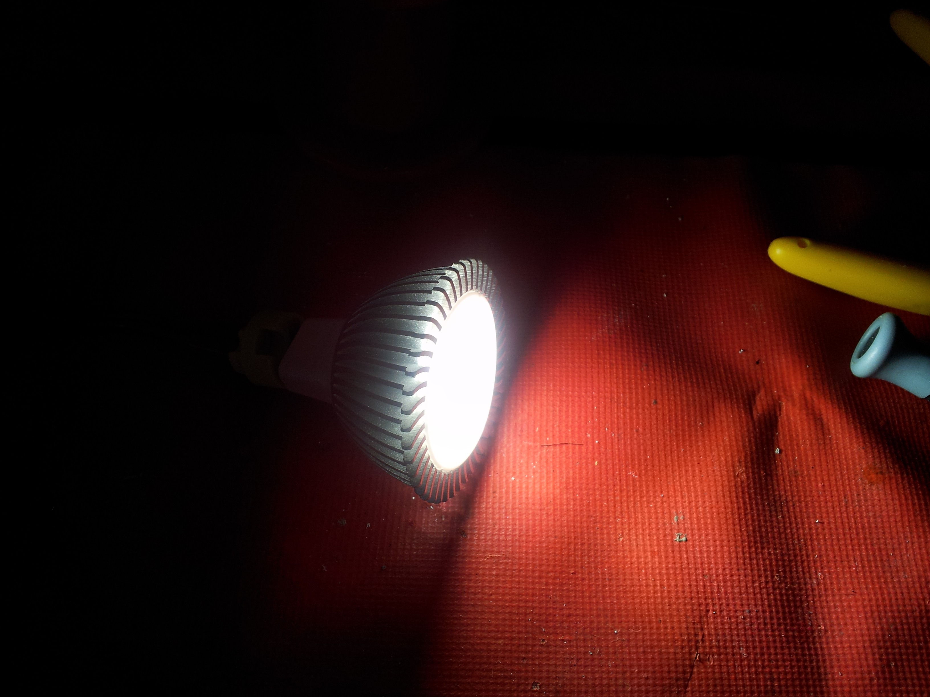 9-Watt MR16 LED&nbsp;Lamp