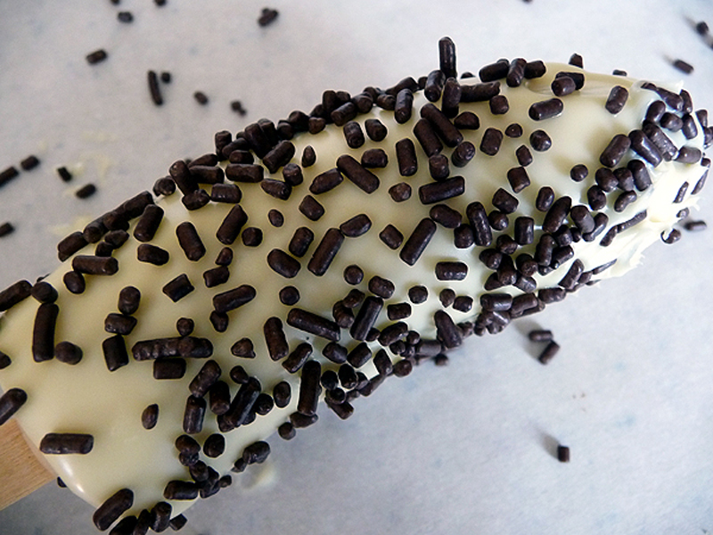 Chocolate Banana Pops