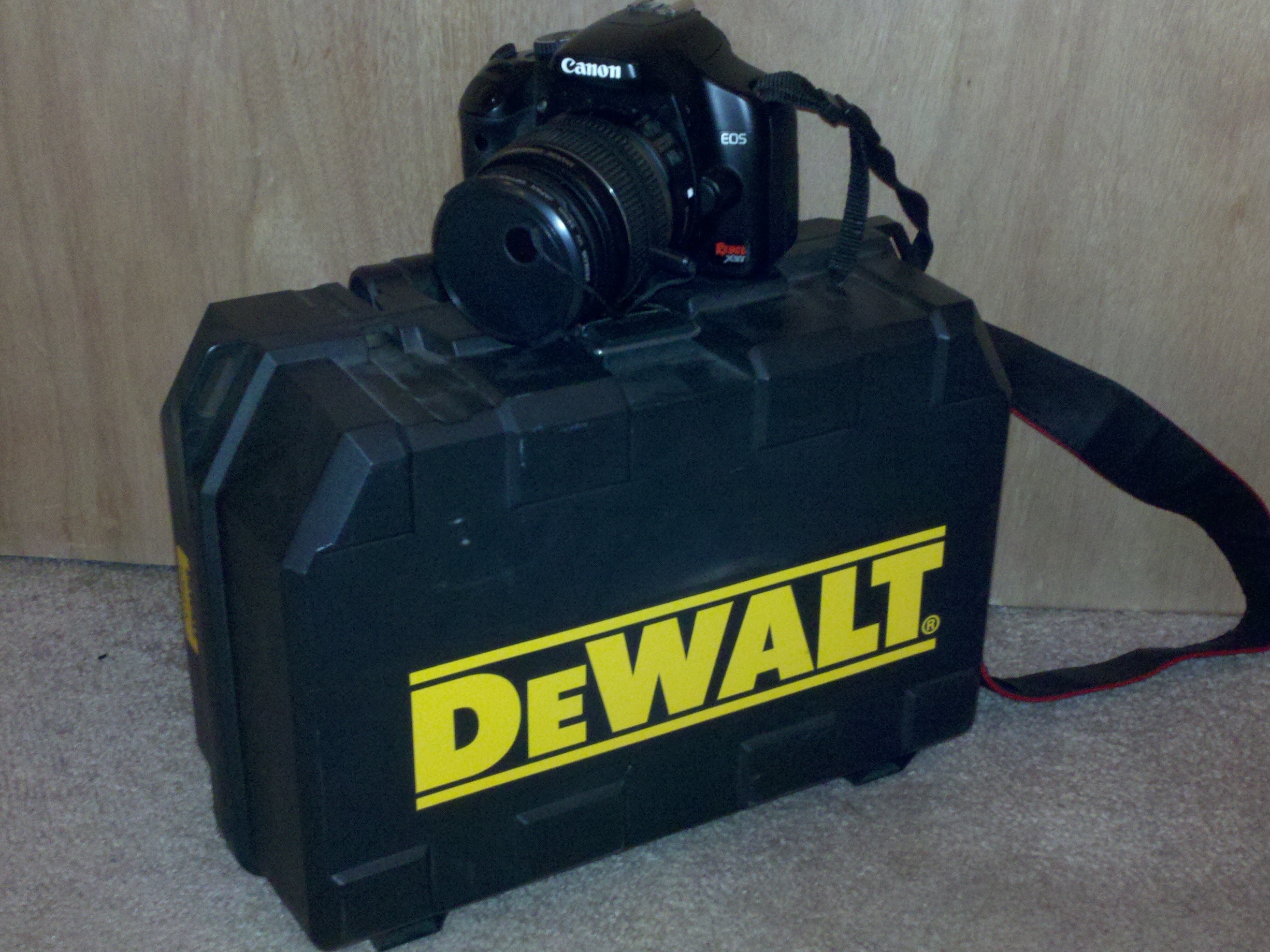 DSLR Camera Case from an Old&nbsp;Toolbox