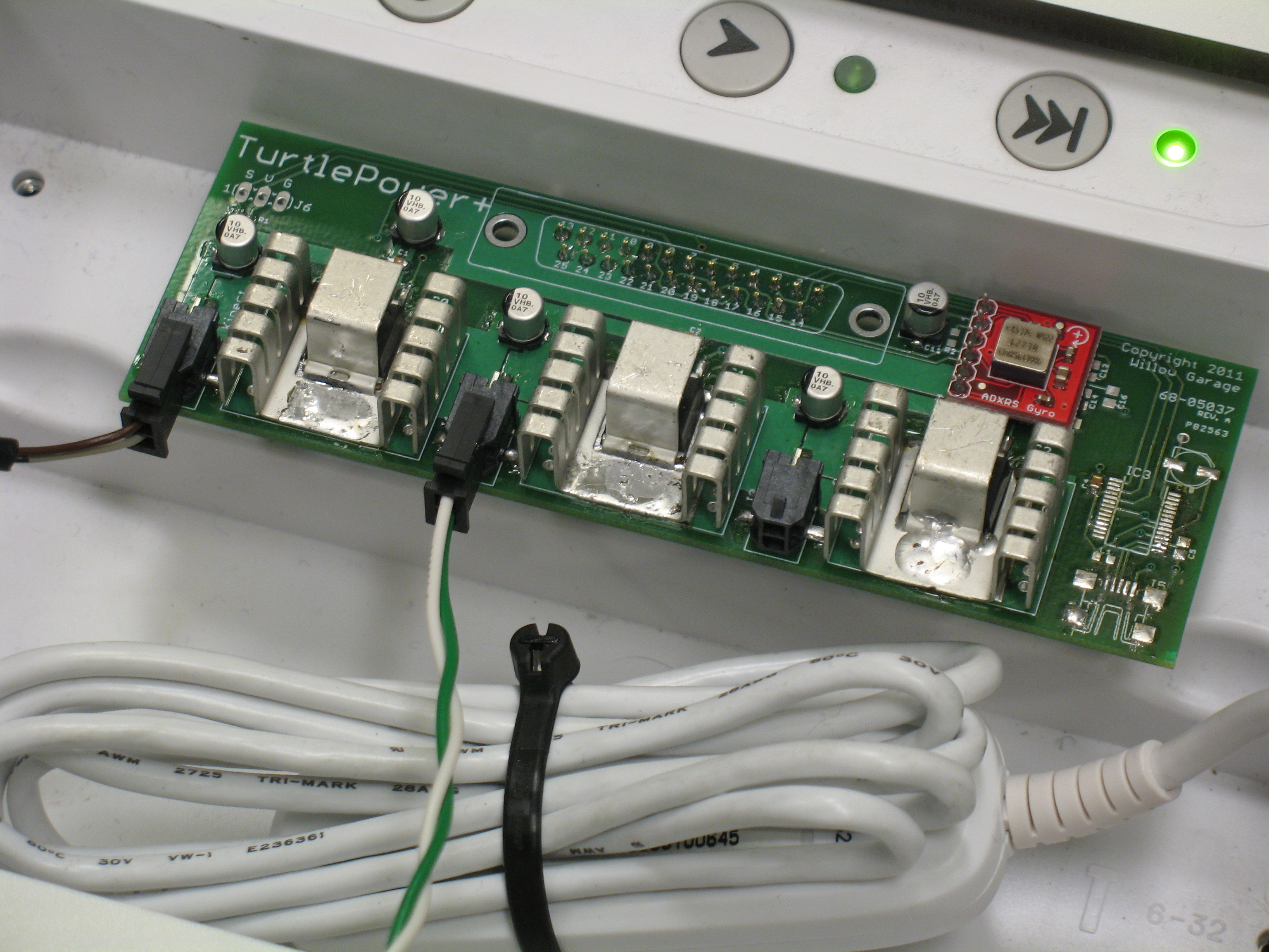 New Project: Wiring and Attaching an Arm to Your TurtleBot