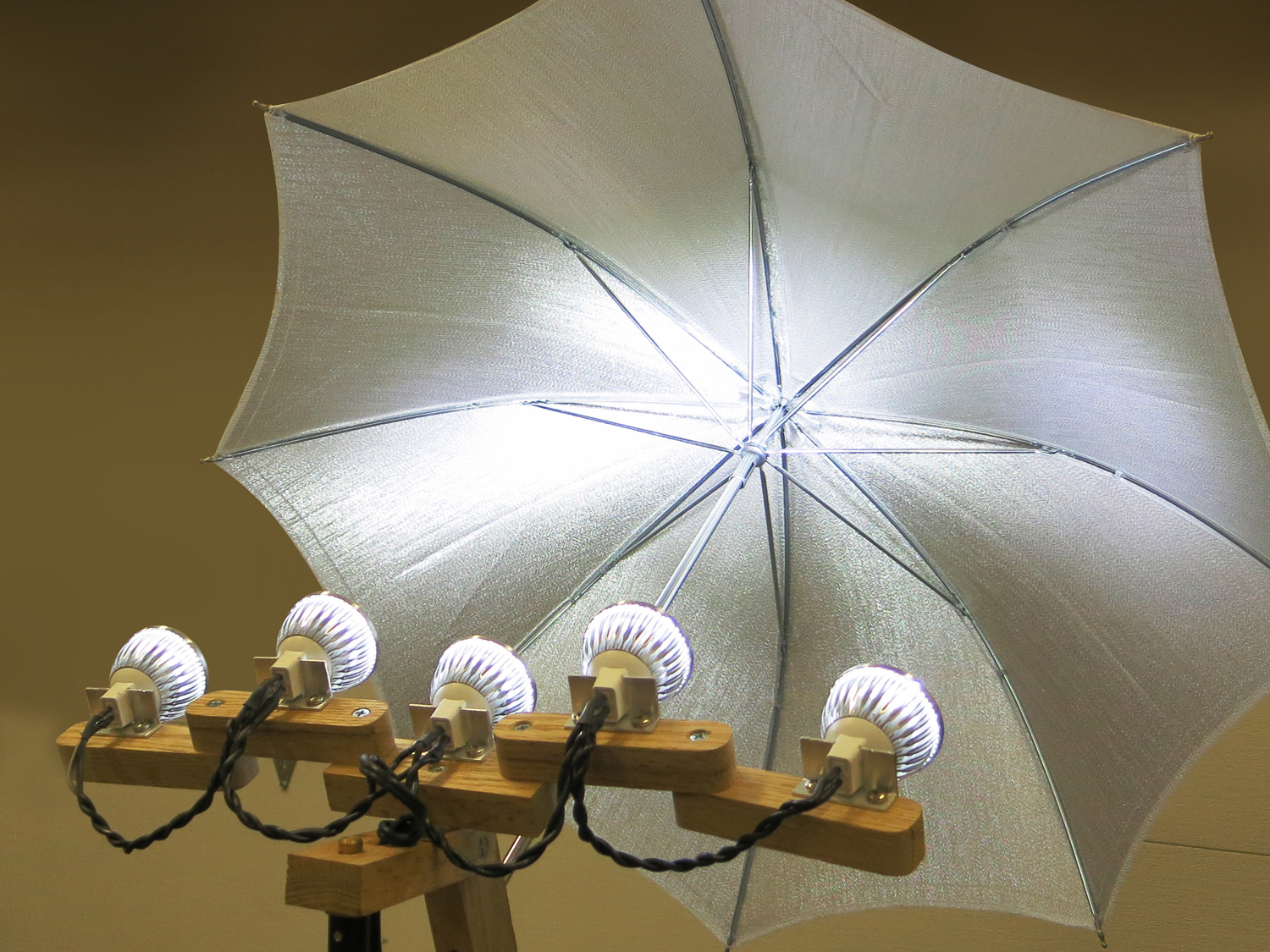 Electronics: Fun and Fundamentals — LED Photo&nbsp;Lights