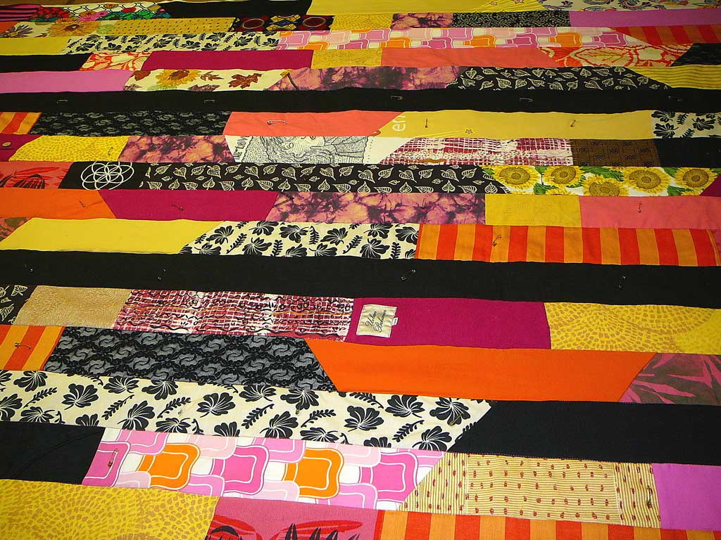 Patchwork Quilt from Clothing&nbsp;Scraps