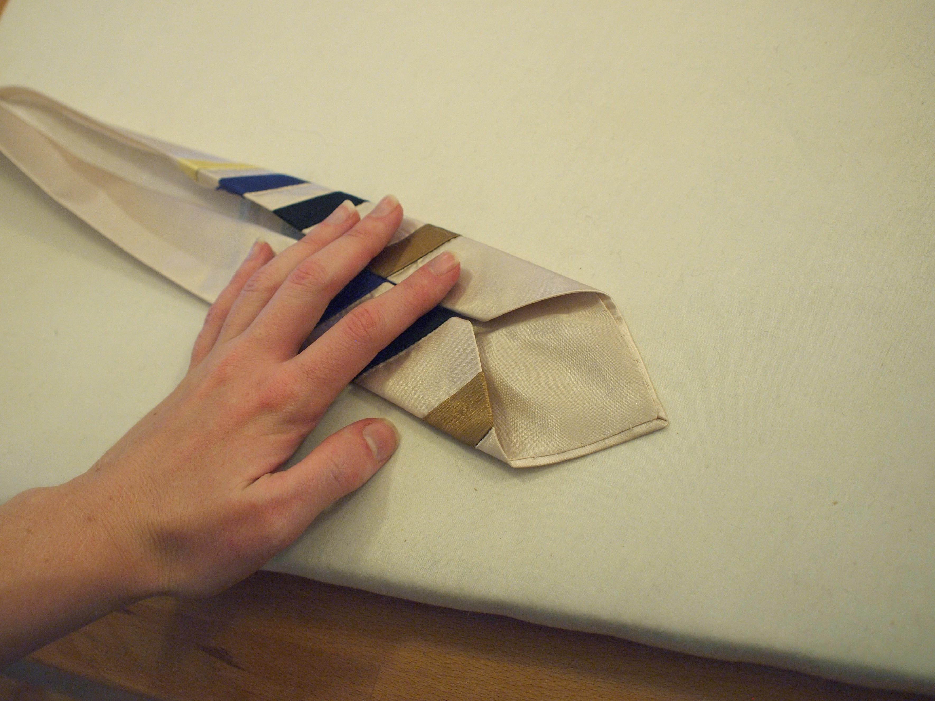 Resistor&nbsp;Necktie