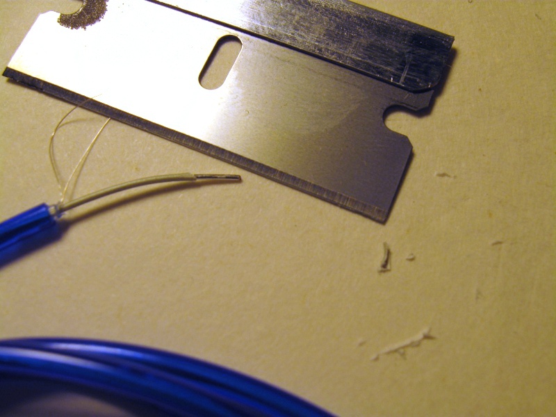Simple, Cheap, Multi-Channel, Sound-Reactive EL&nbsp;Wire