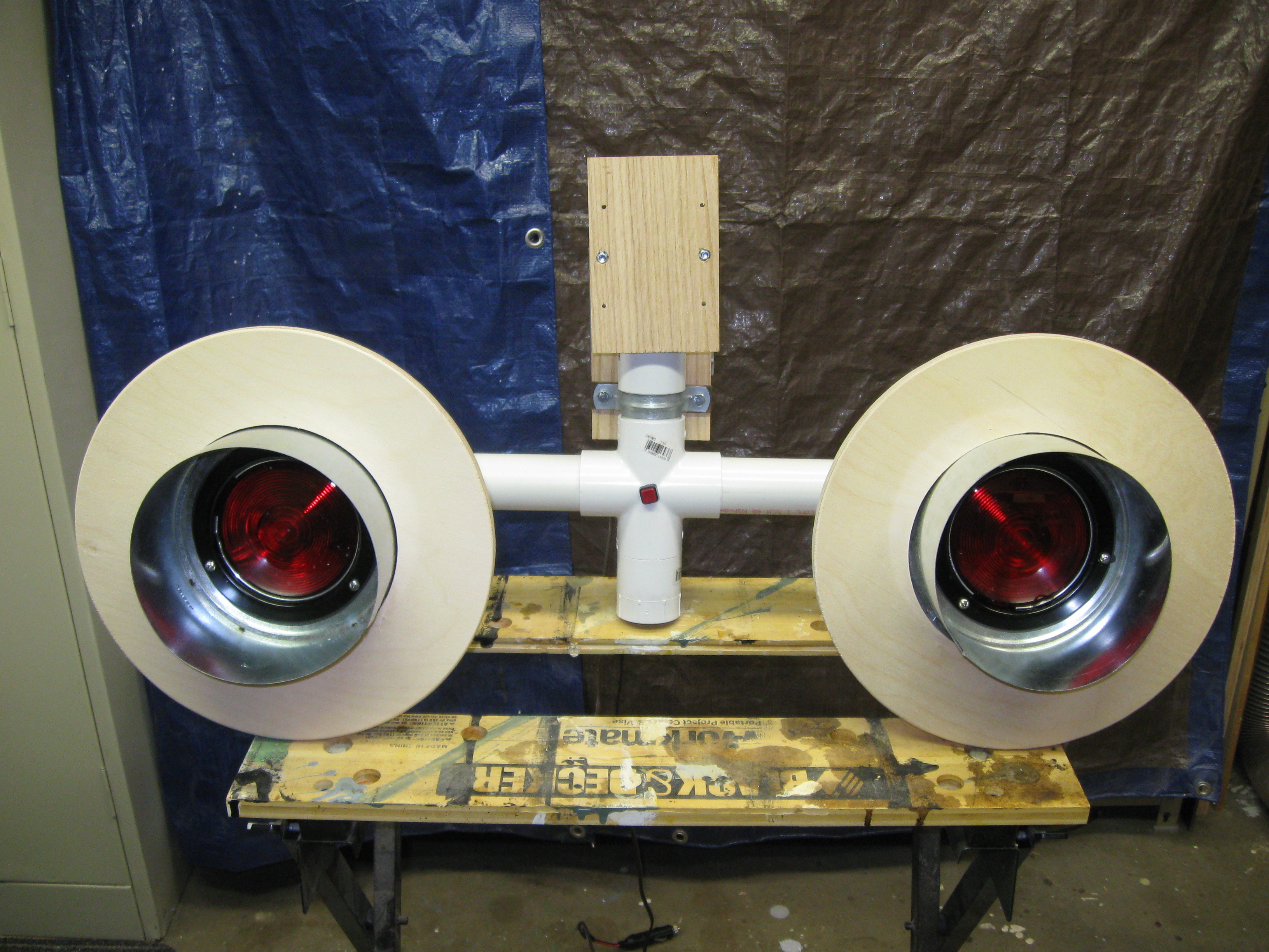 Operating Railroad Grade Crossing Signal